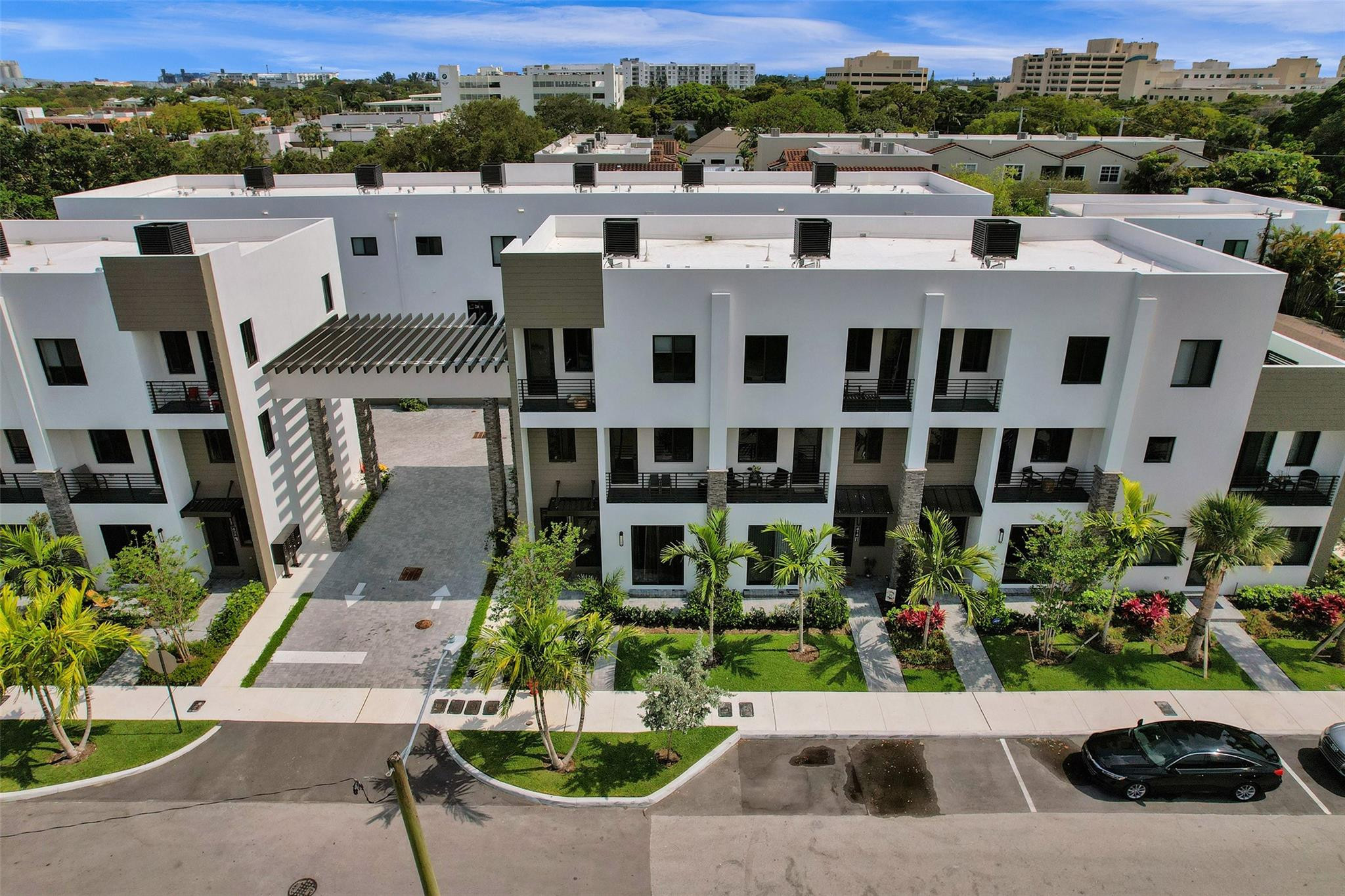 416 SE 12th Court