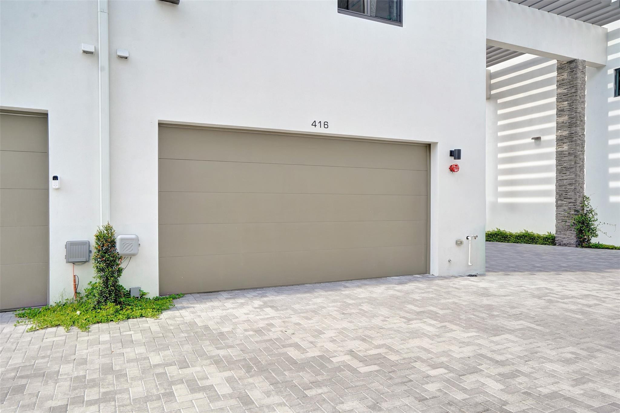 416 SE 12th Court