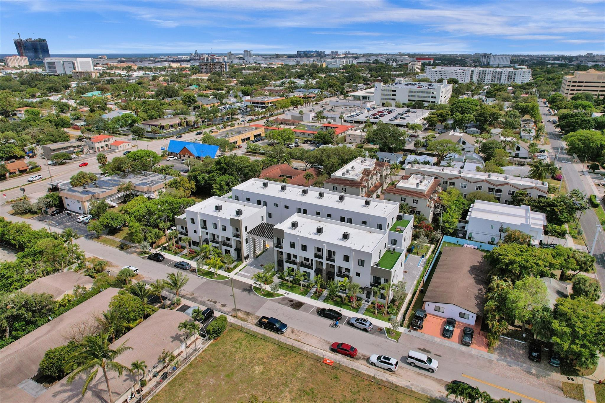 416 SE 12th Court