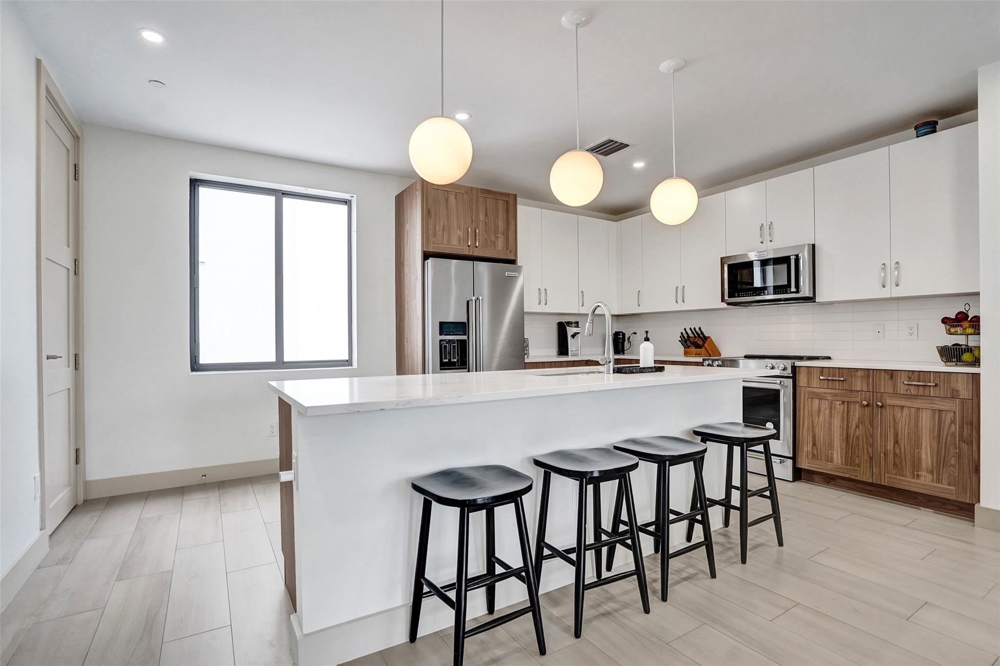 416 SE 12th Court