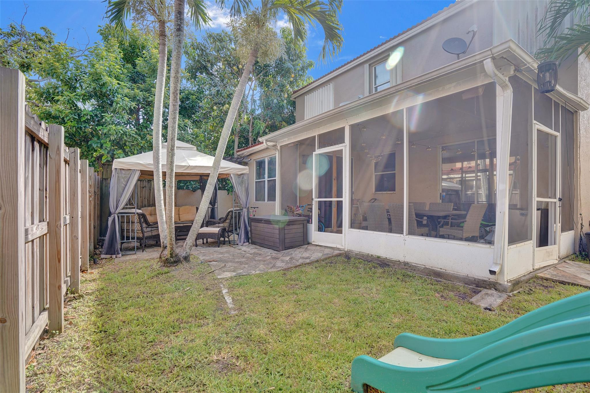 568 NW 87th Terrace