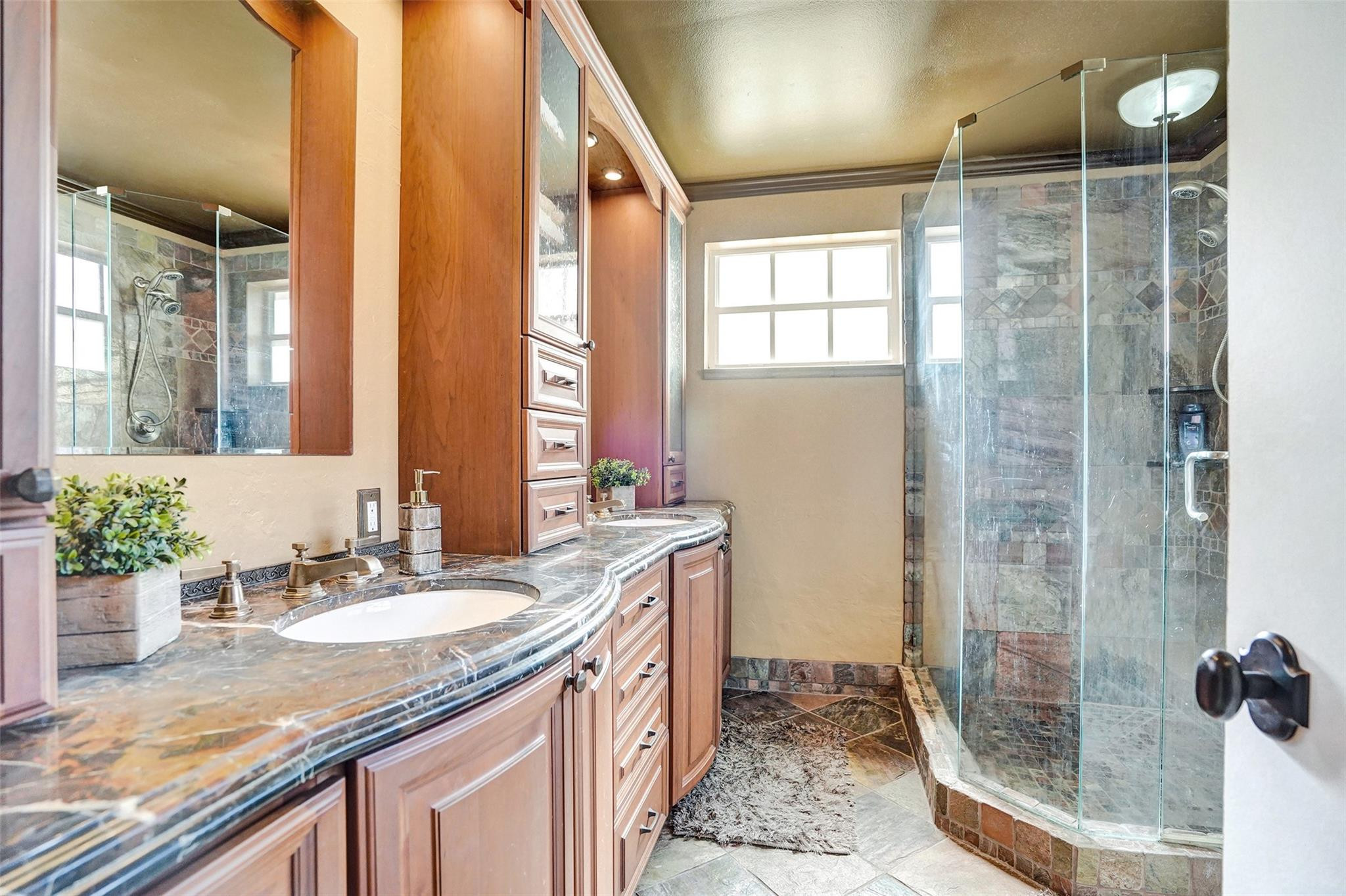 568 NW 87th Terrace