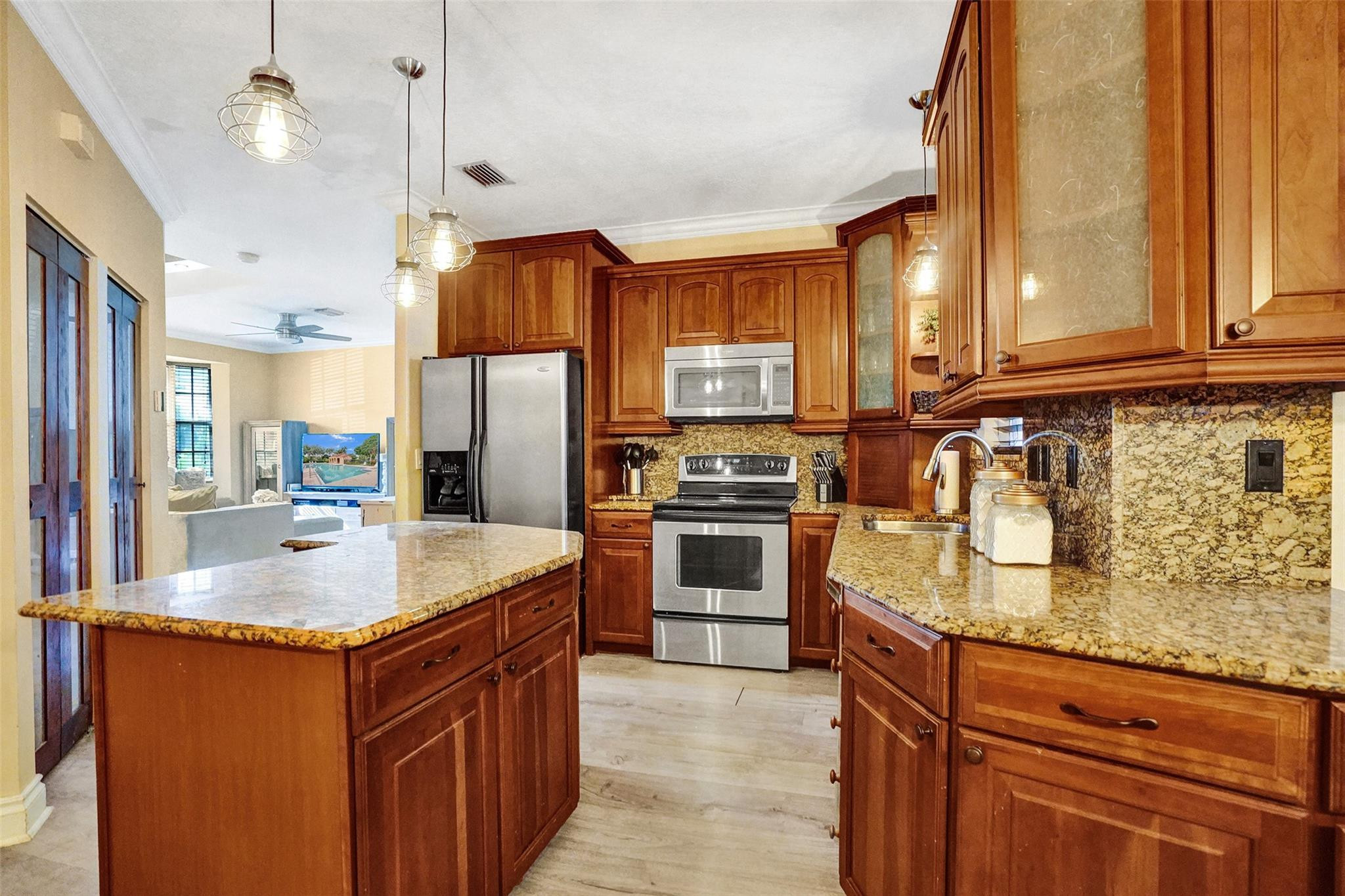 568 NW 87th Terrace