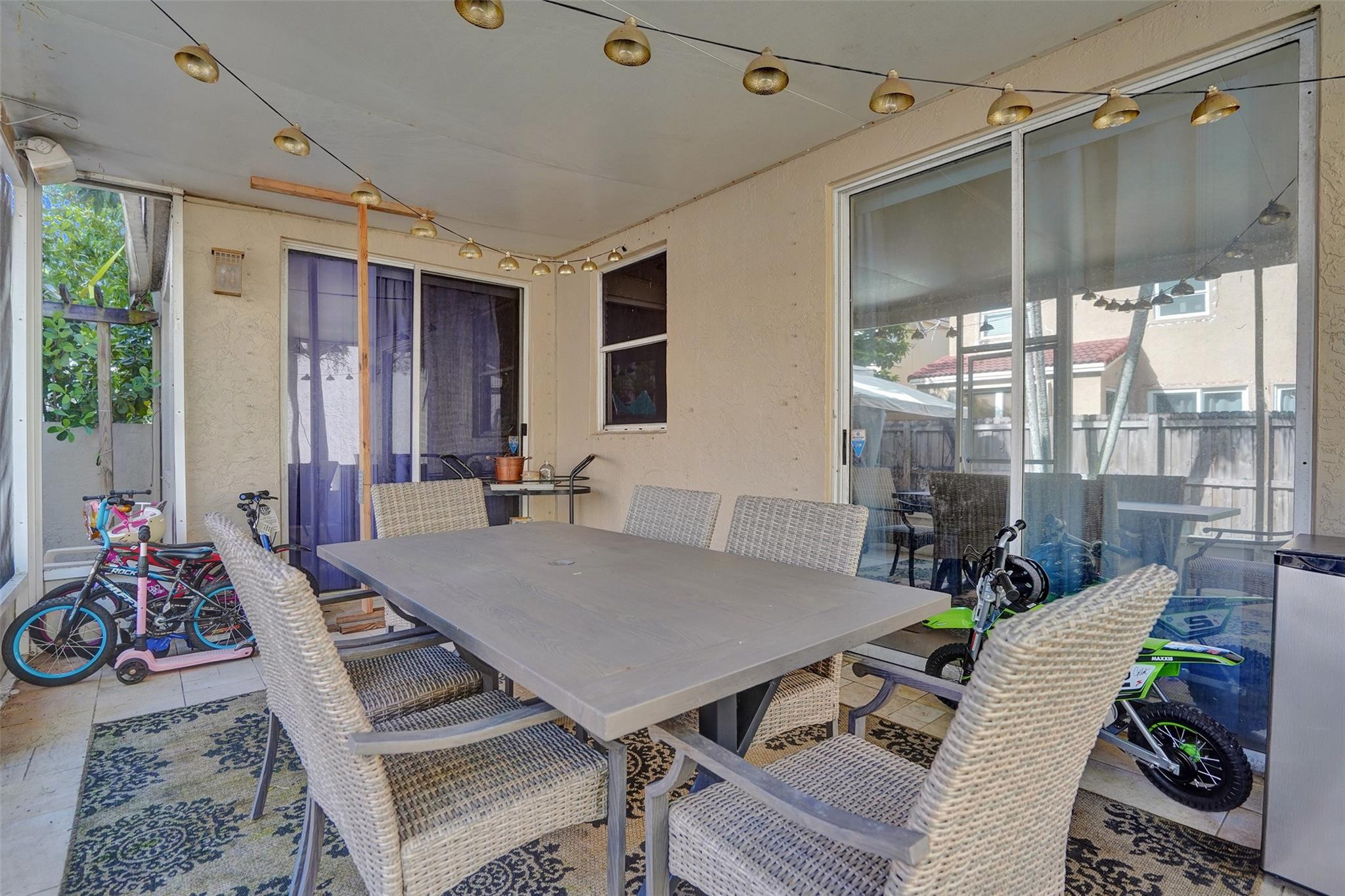 568 NW 87th Terrace