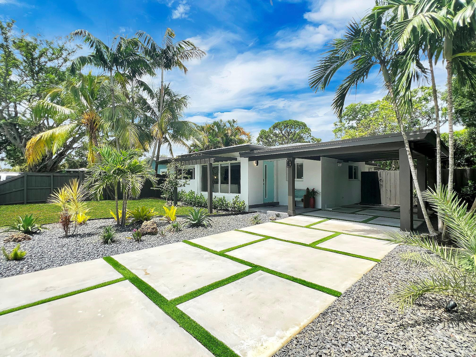 1109 NW 7th Avenue
