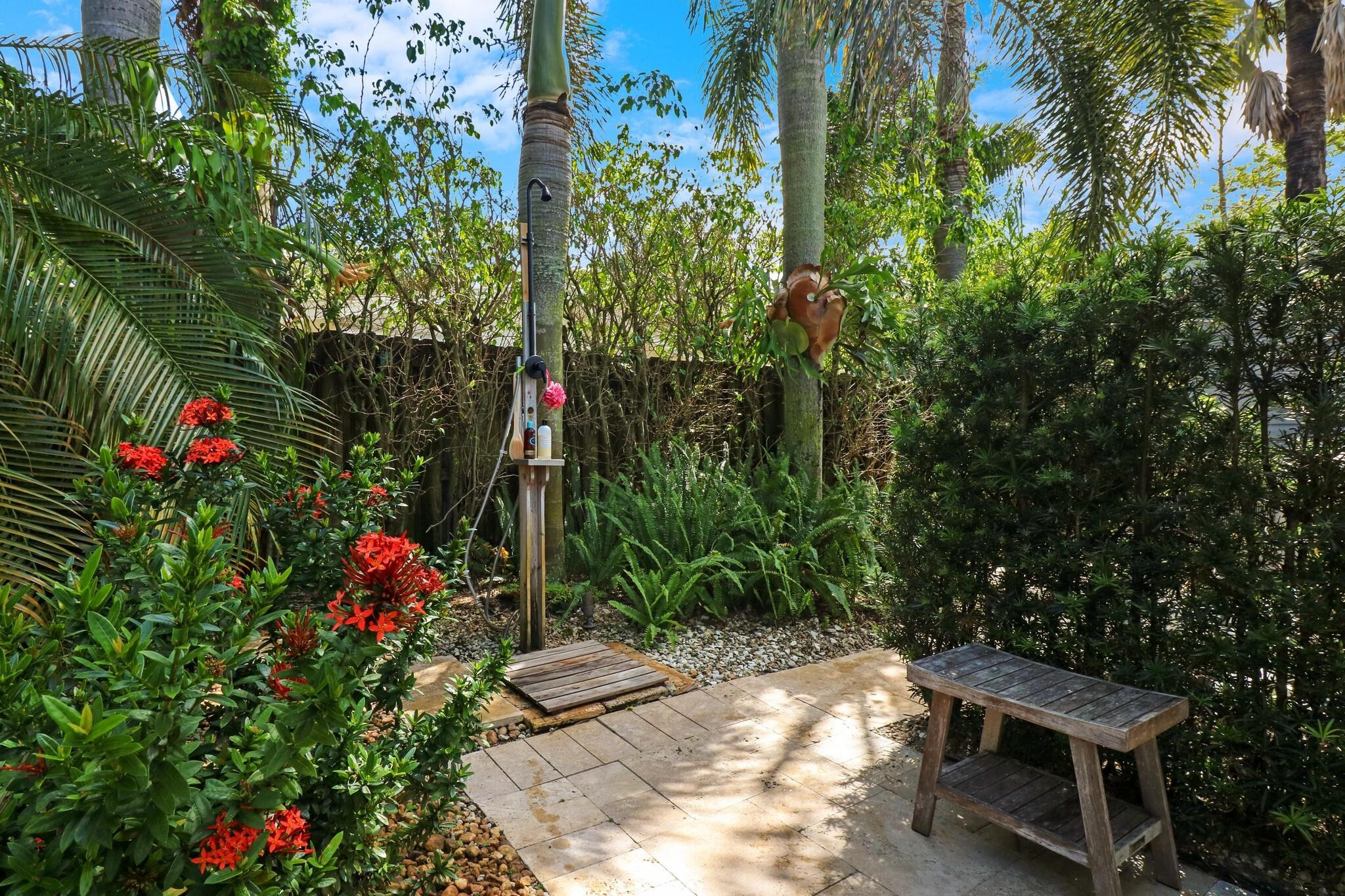 2132 NW 5th Avenue