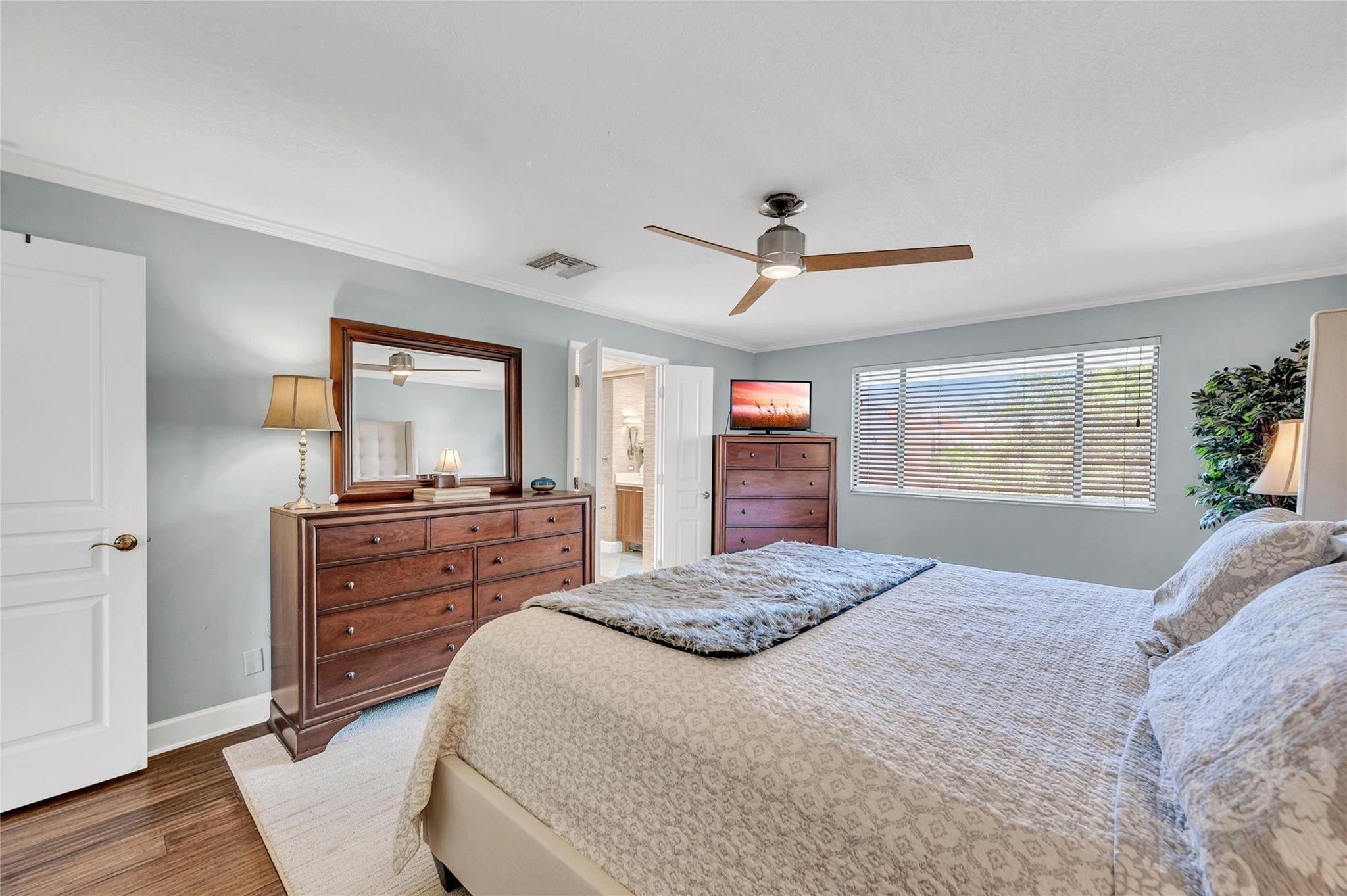 1404 NE 9th Street *