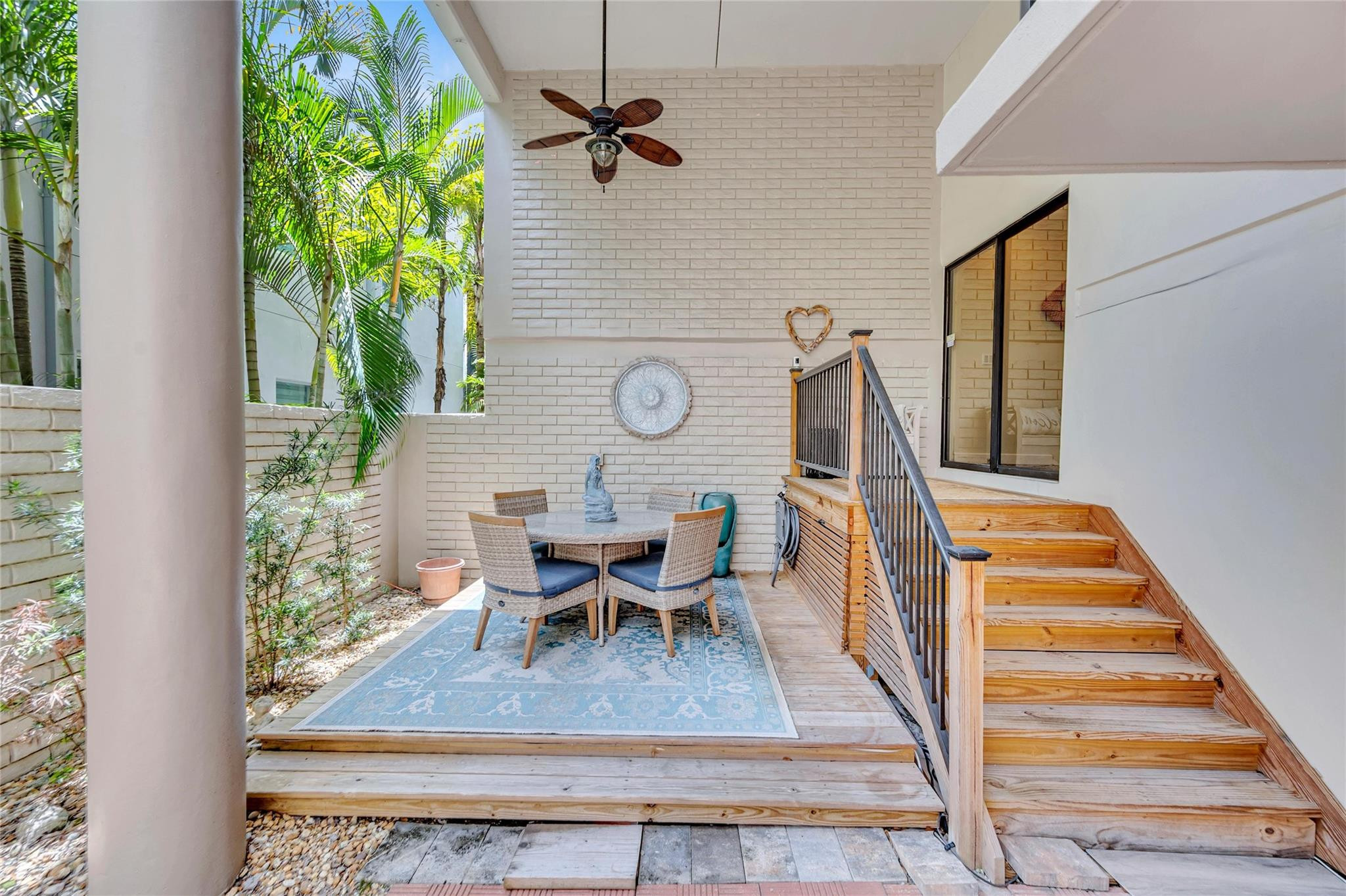 1404 NE 9th Street *