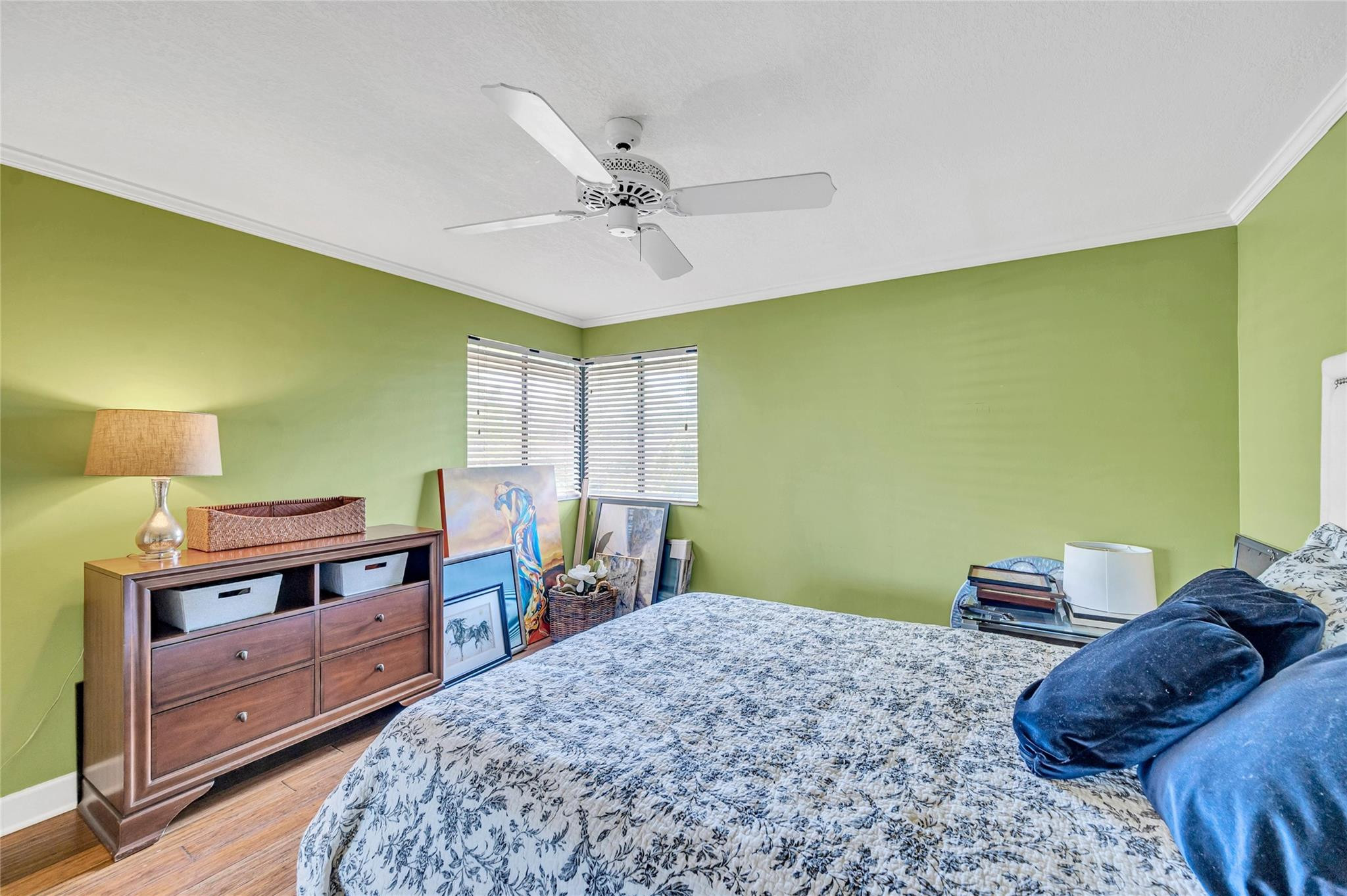 1404 NE 9th Street *