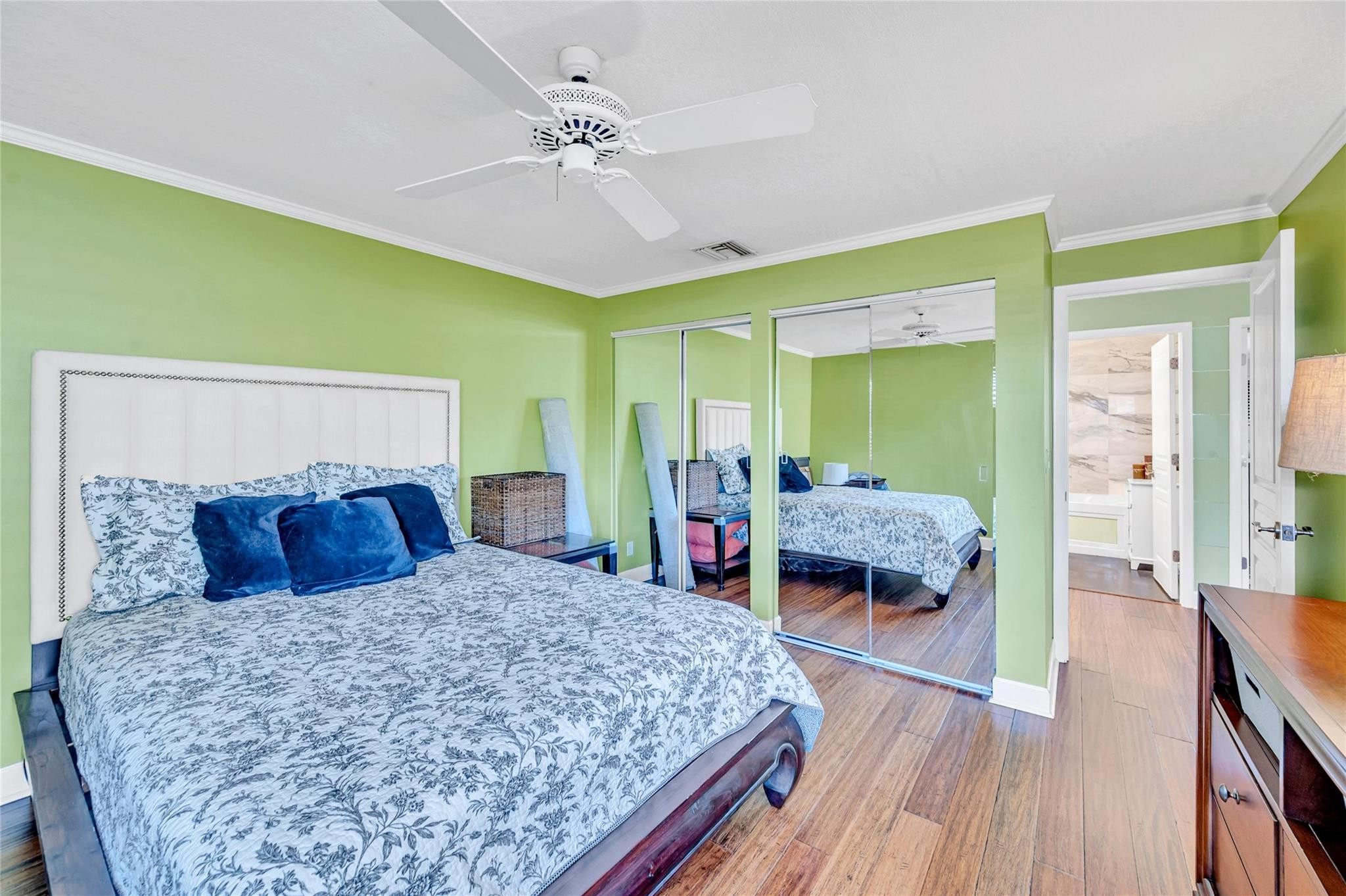 1404 NE 9th Street *