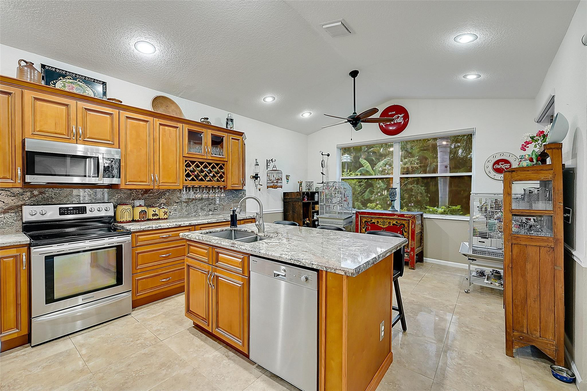 3260 NW 22nd Avenue