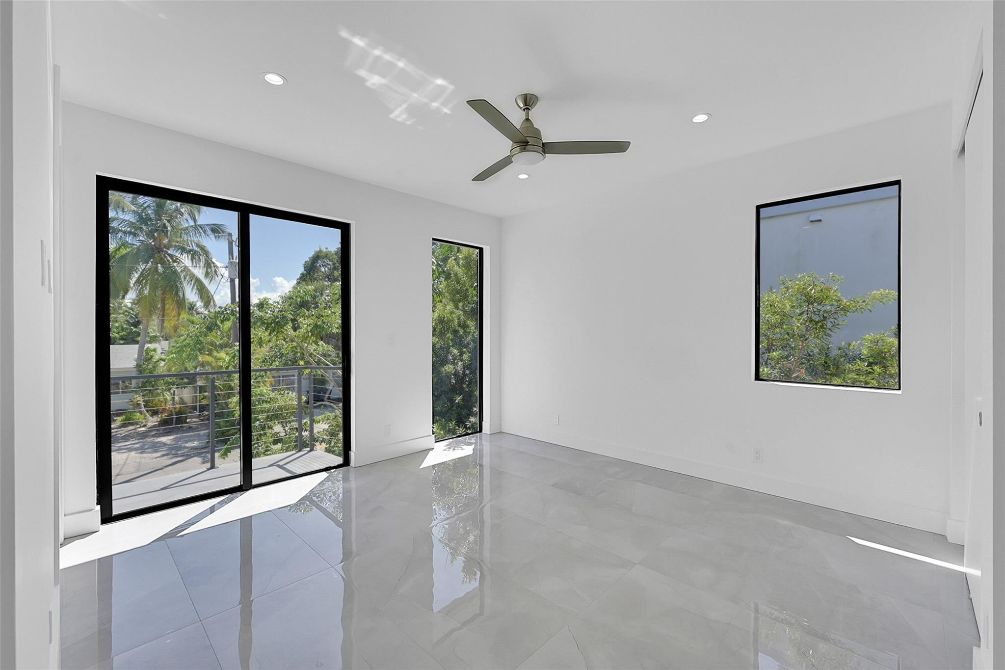 803 NE 16th Terrace