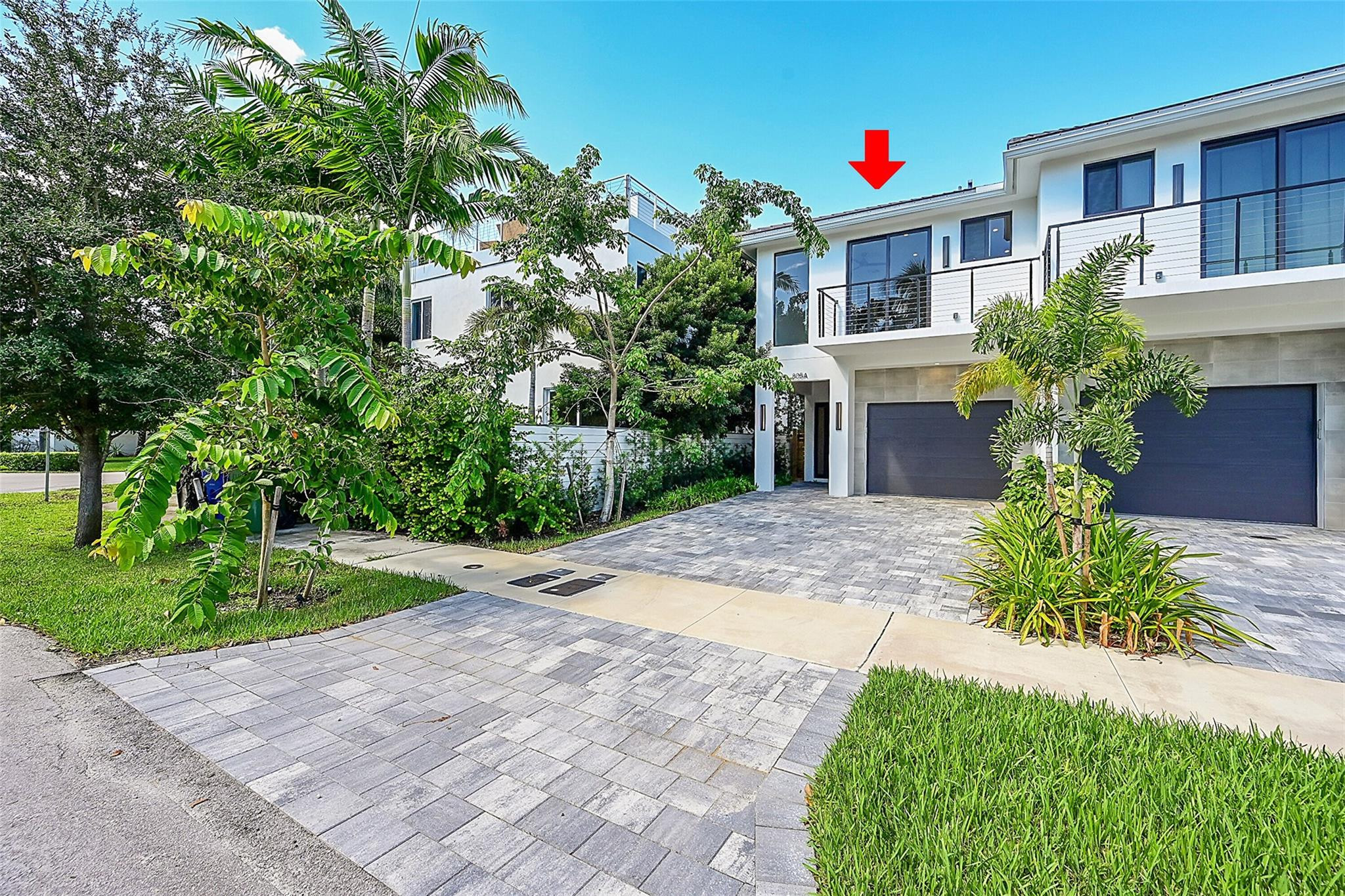 803 NE 16th Terrace