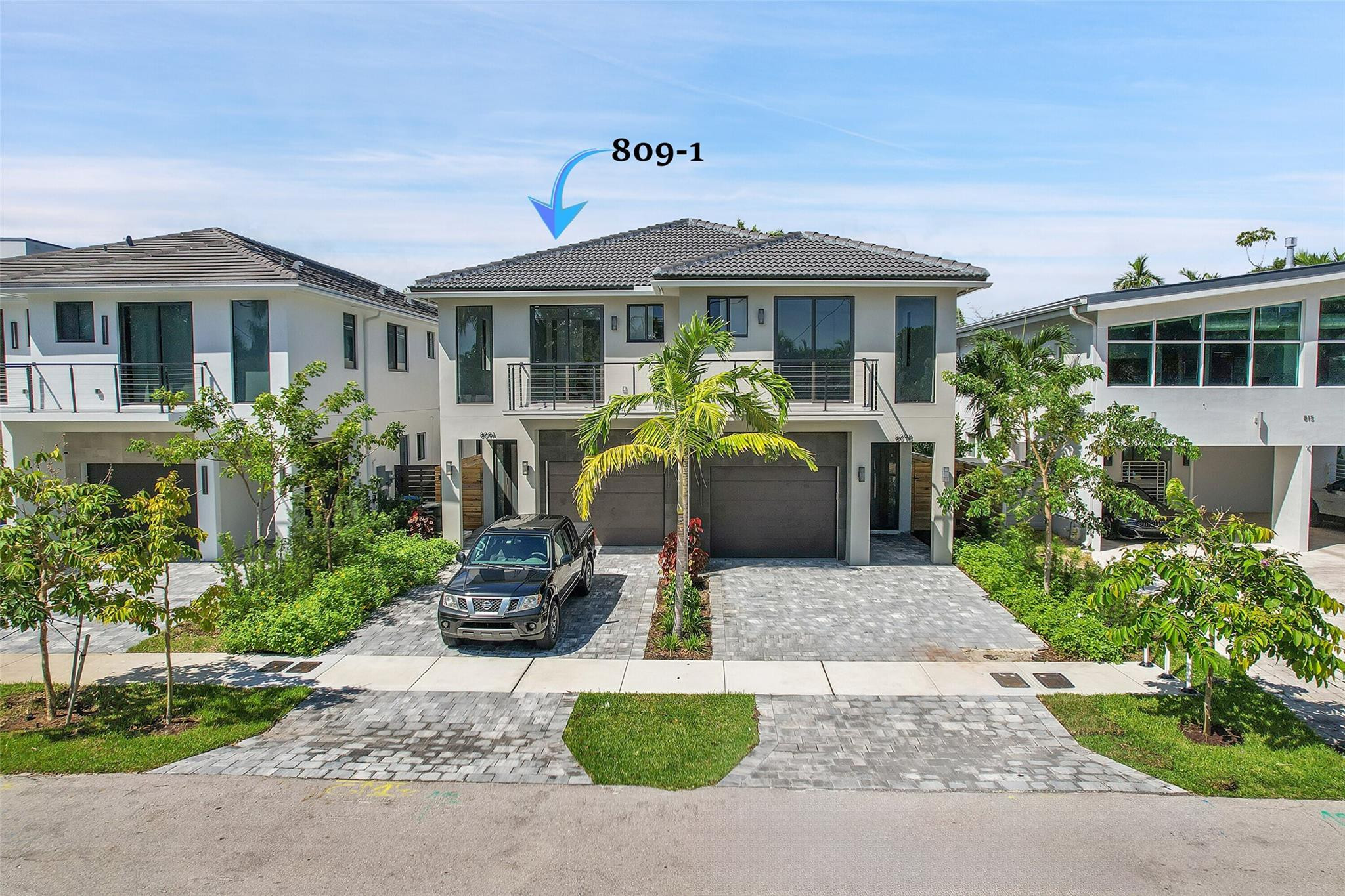 809 NE 16th Terrace