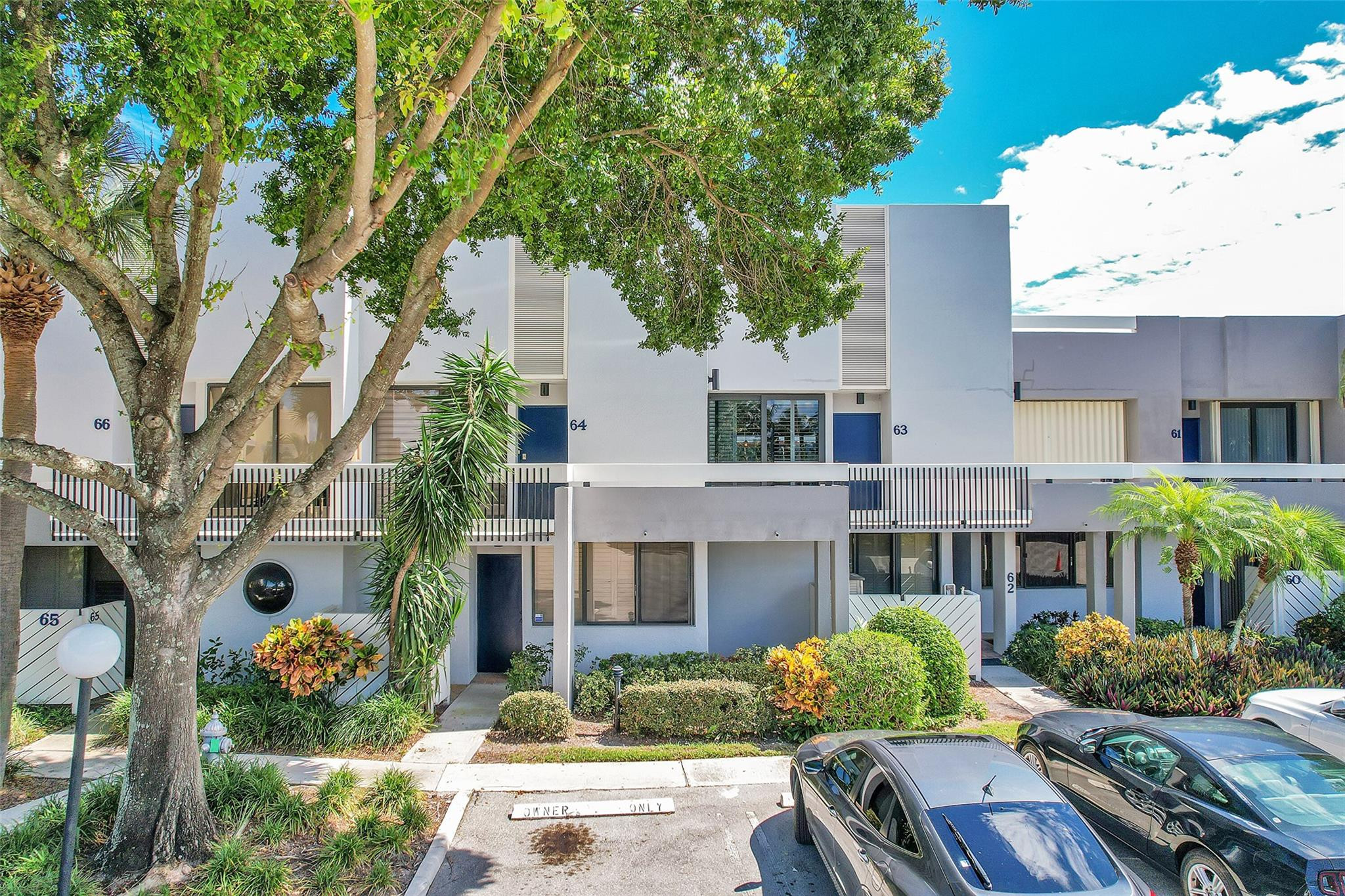 1100 SE 5th Court 63