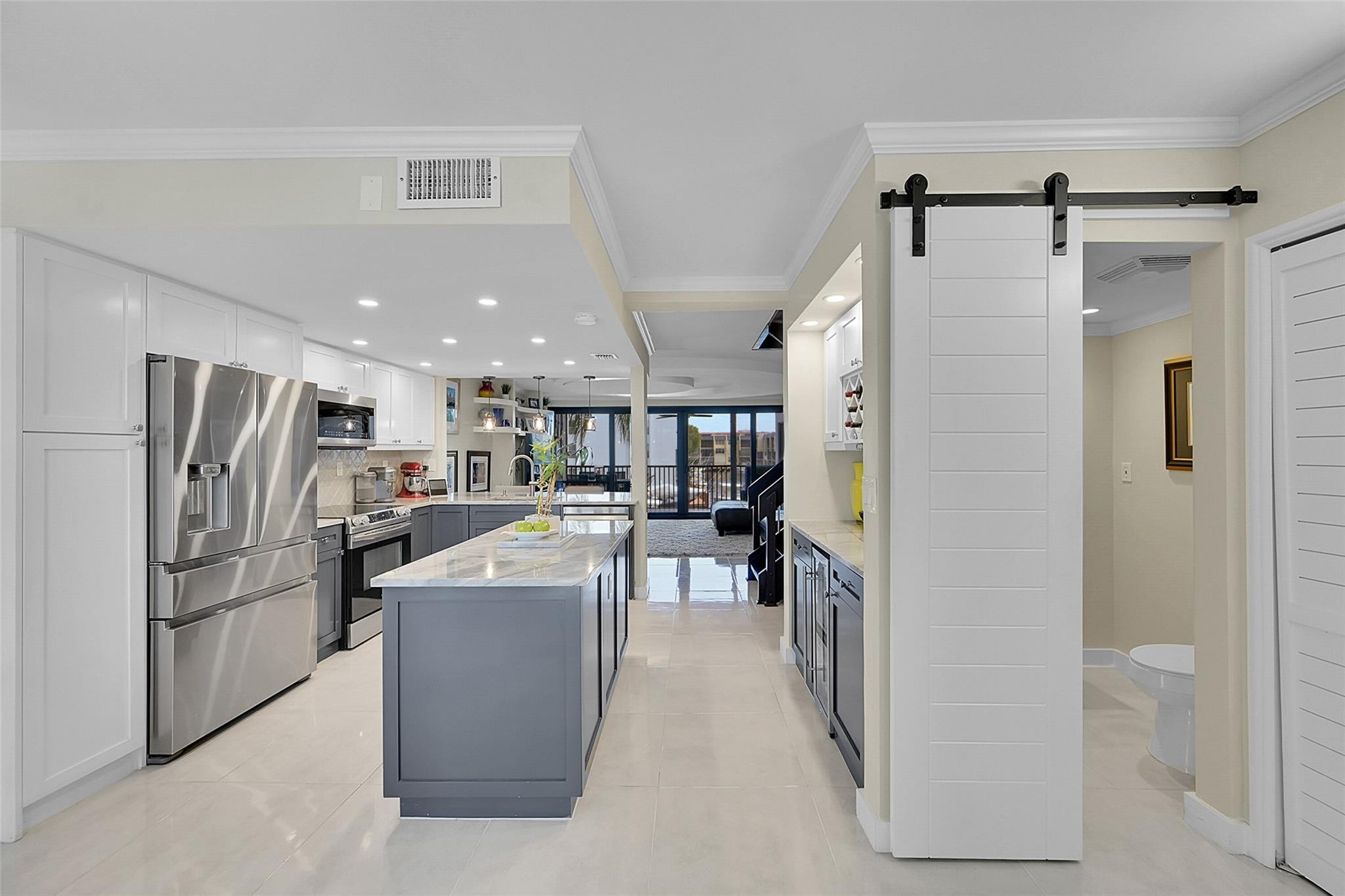 1100 SE 5th Court 63