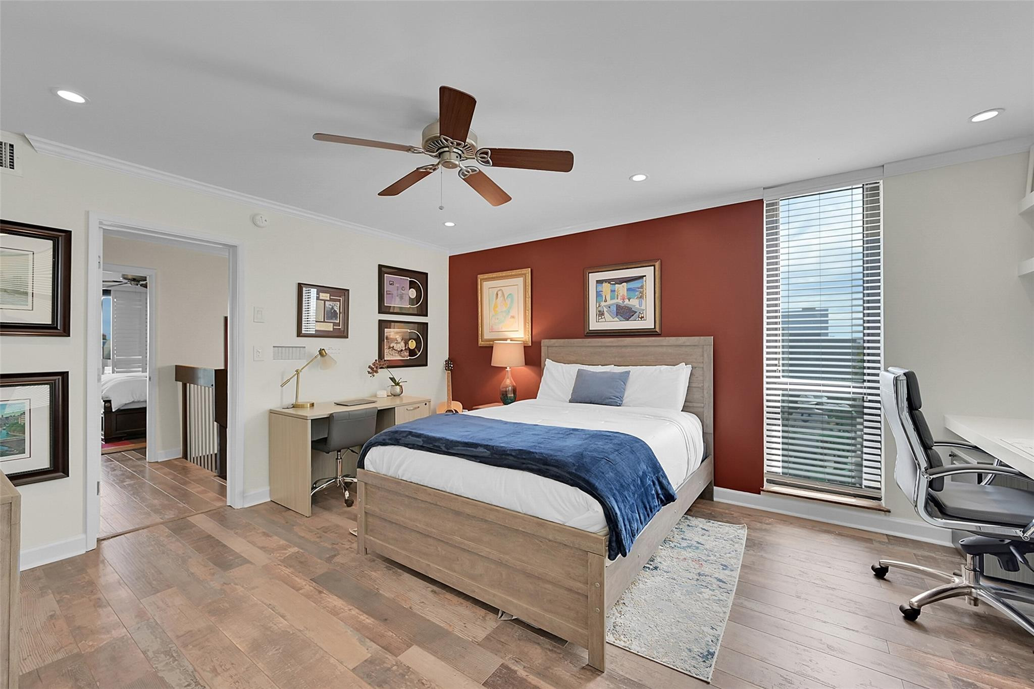 1100 SE 5th Court 63