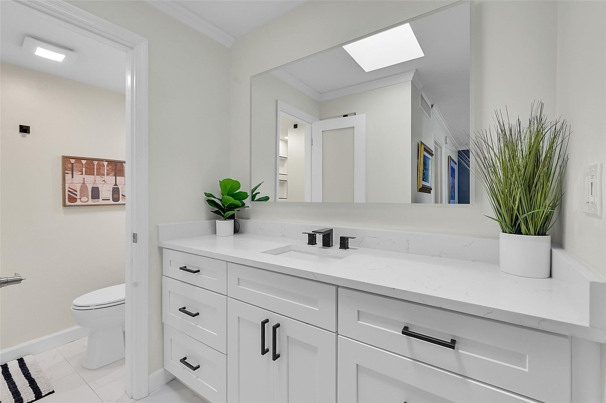 1100 SE 5th Court 63