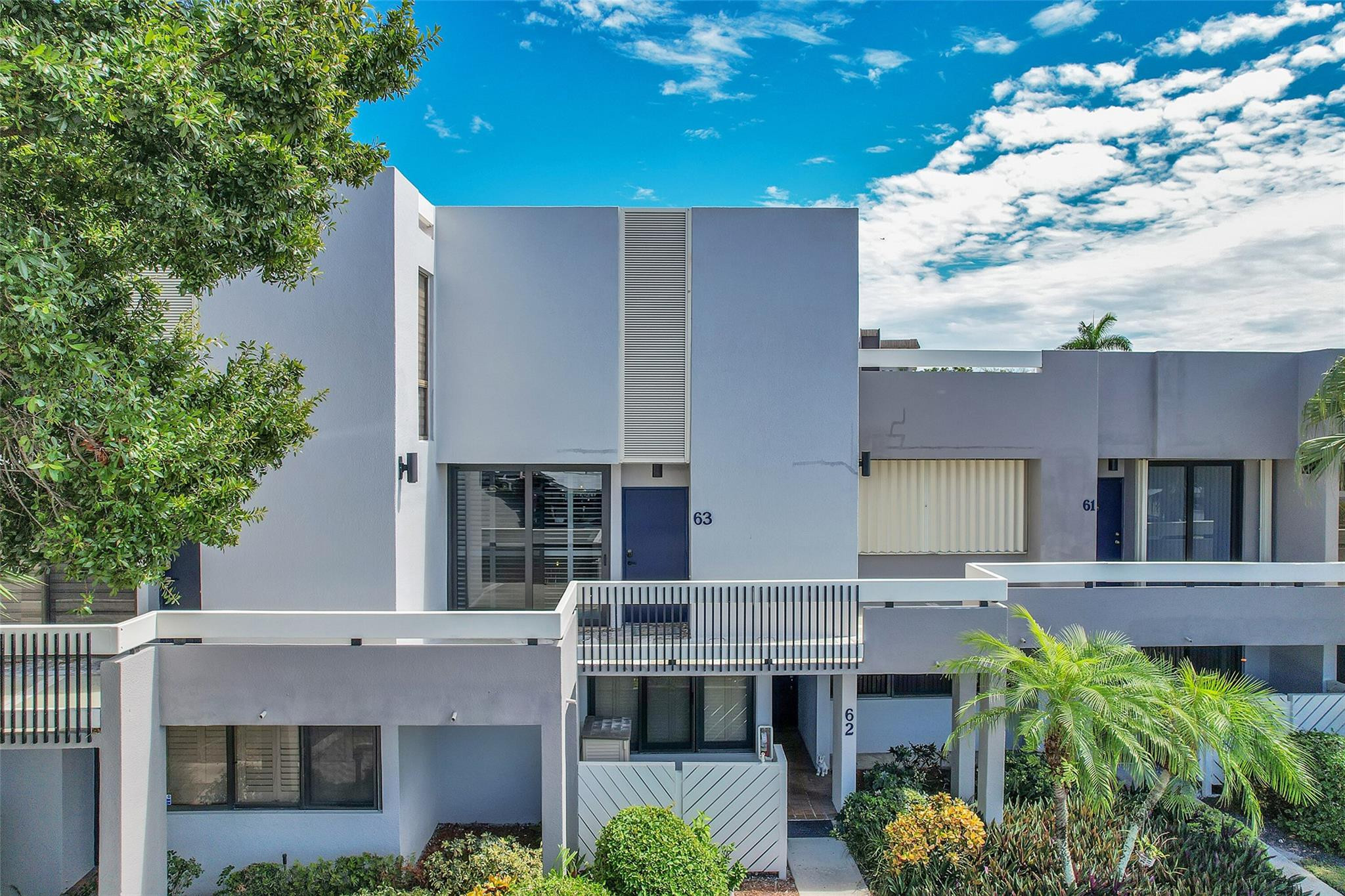 1100 SE 5th Court 63