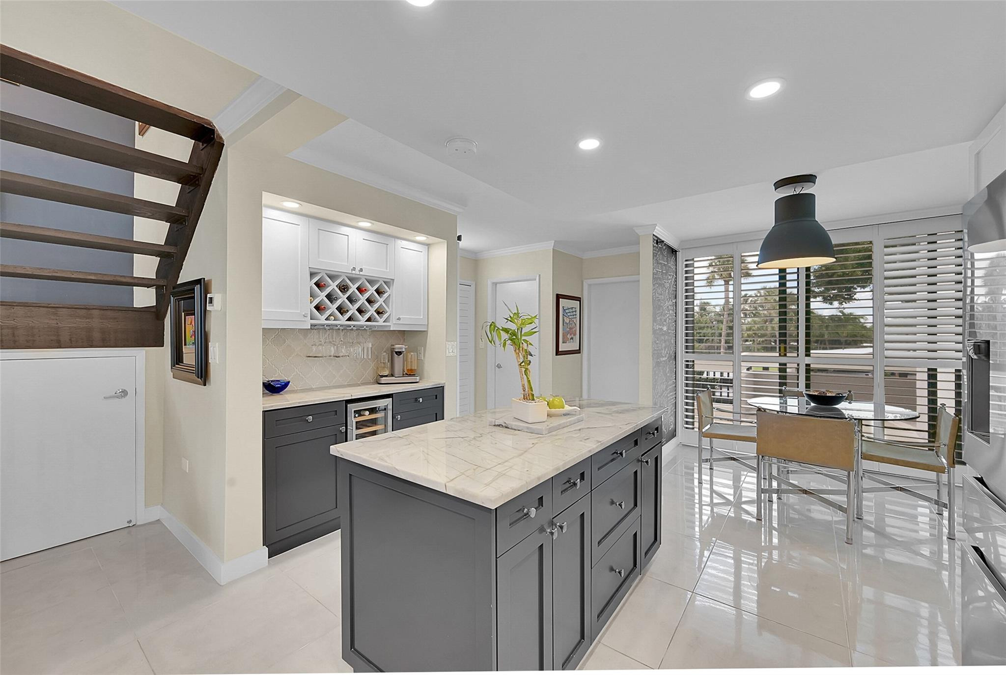 1100 SE 5th Court 63