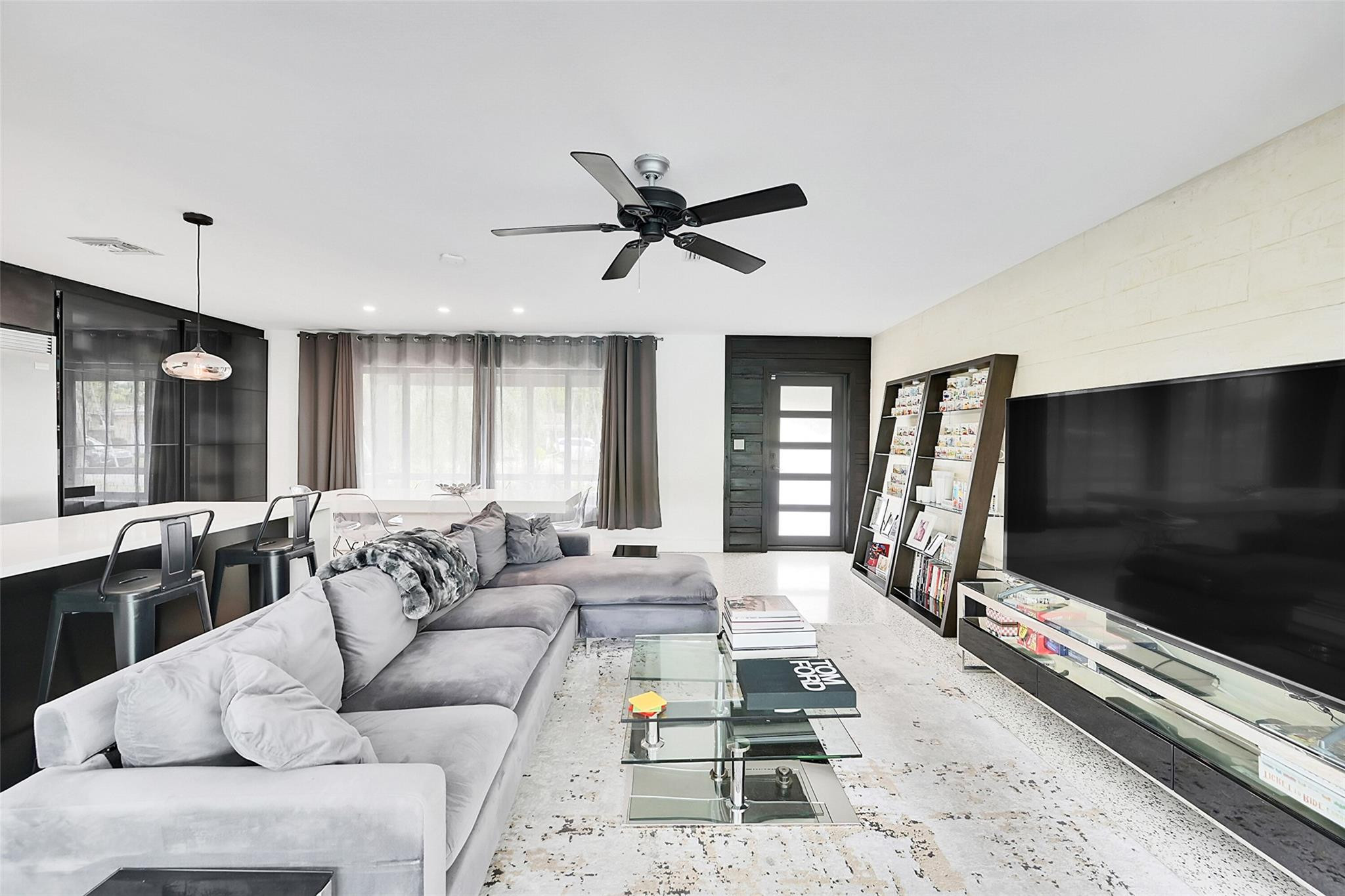 535 NE 113th Street