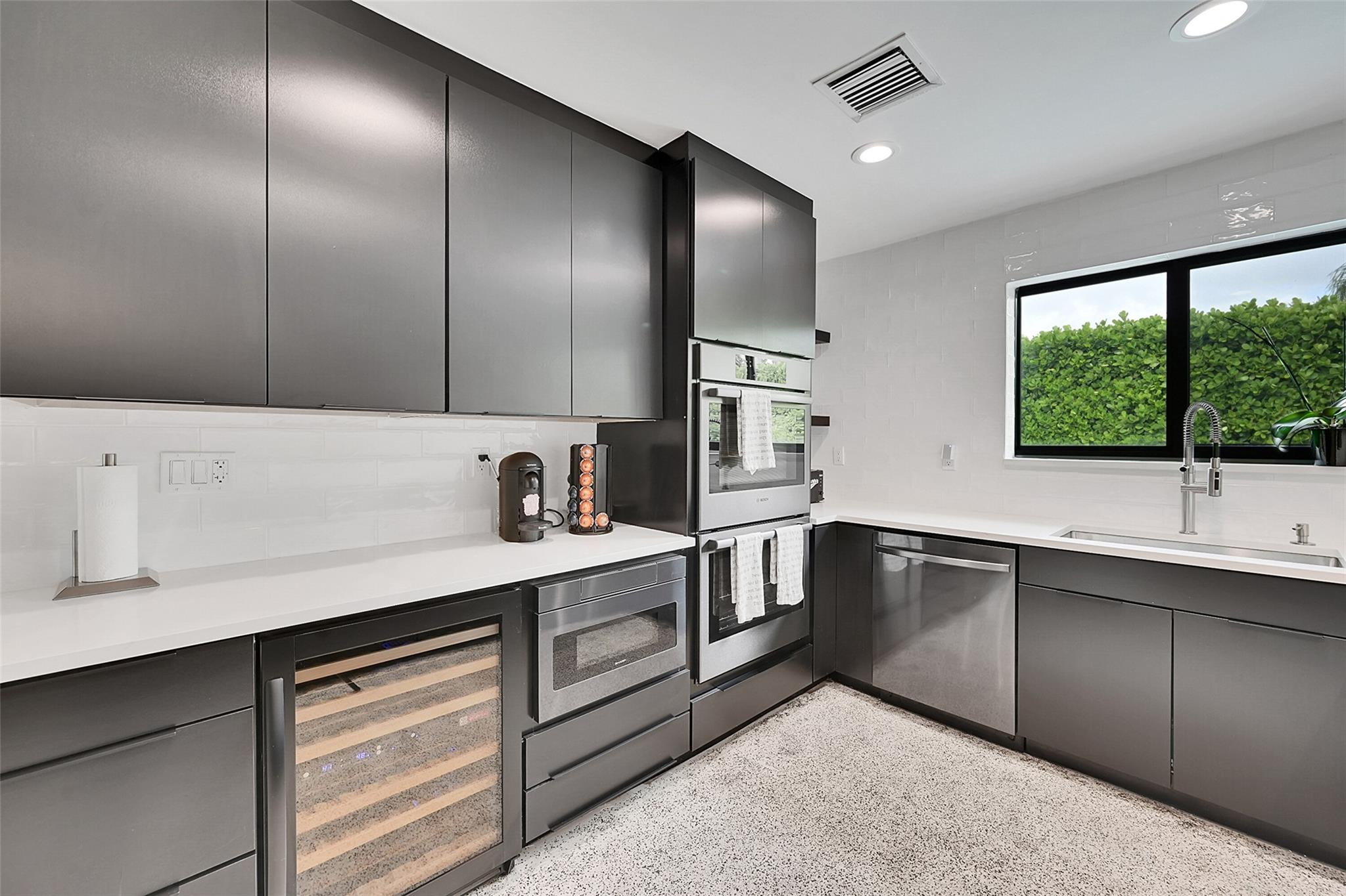 535 NE 113th Street