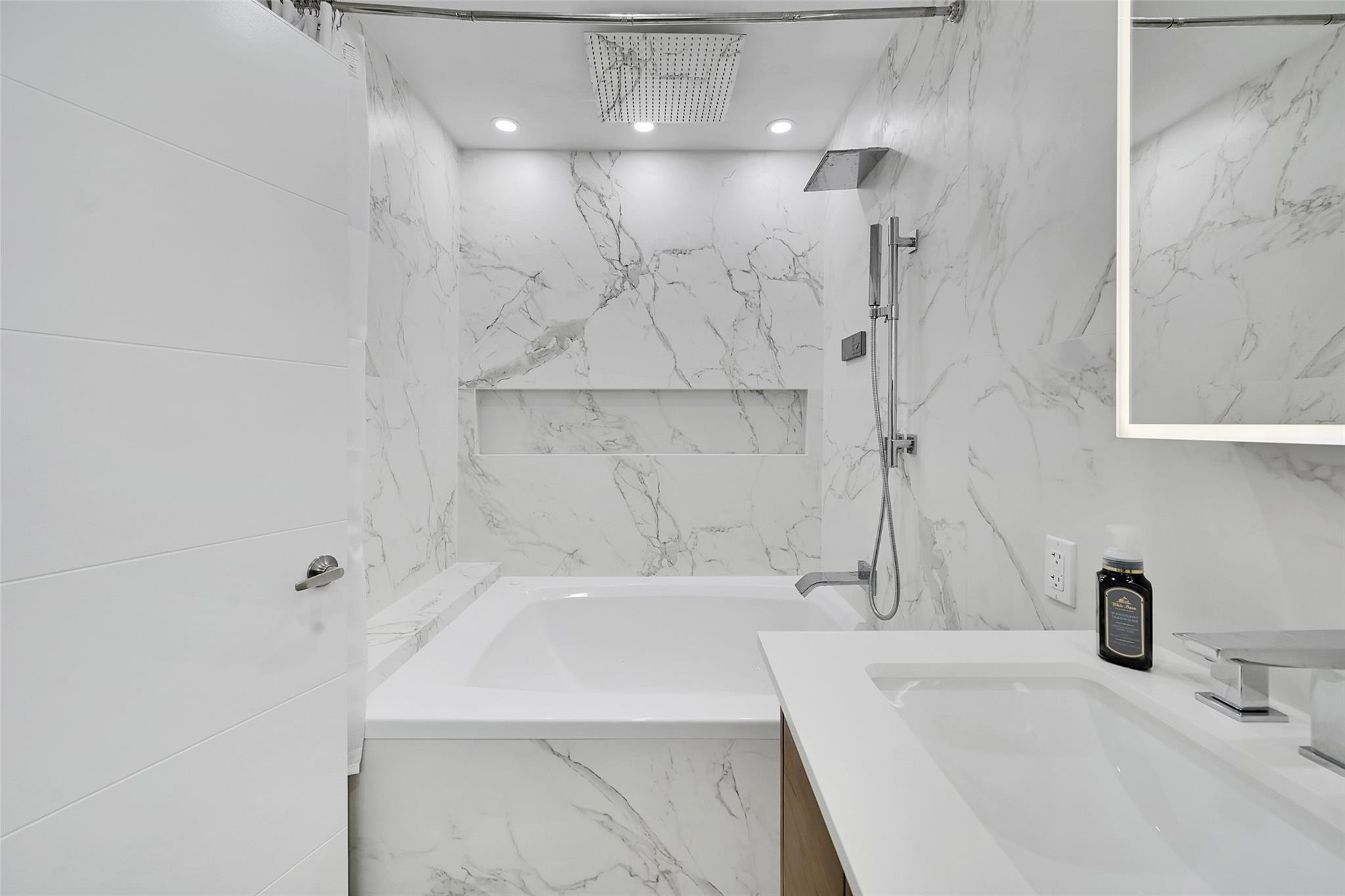 535 NE 113th Street