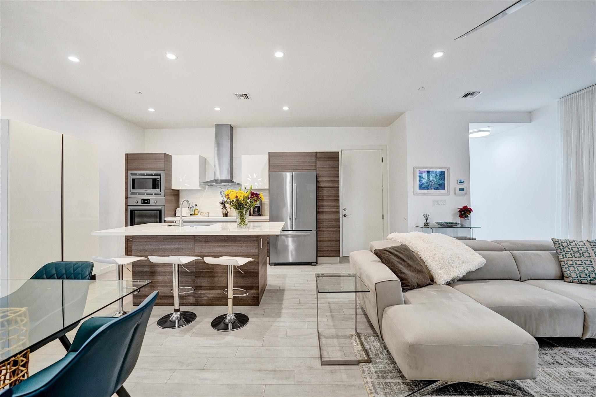 2620 NE 14th Street 2