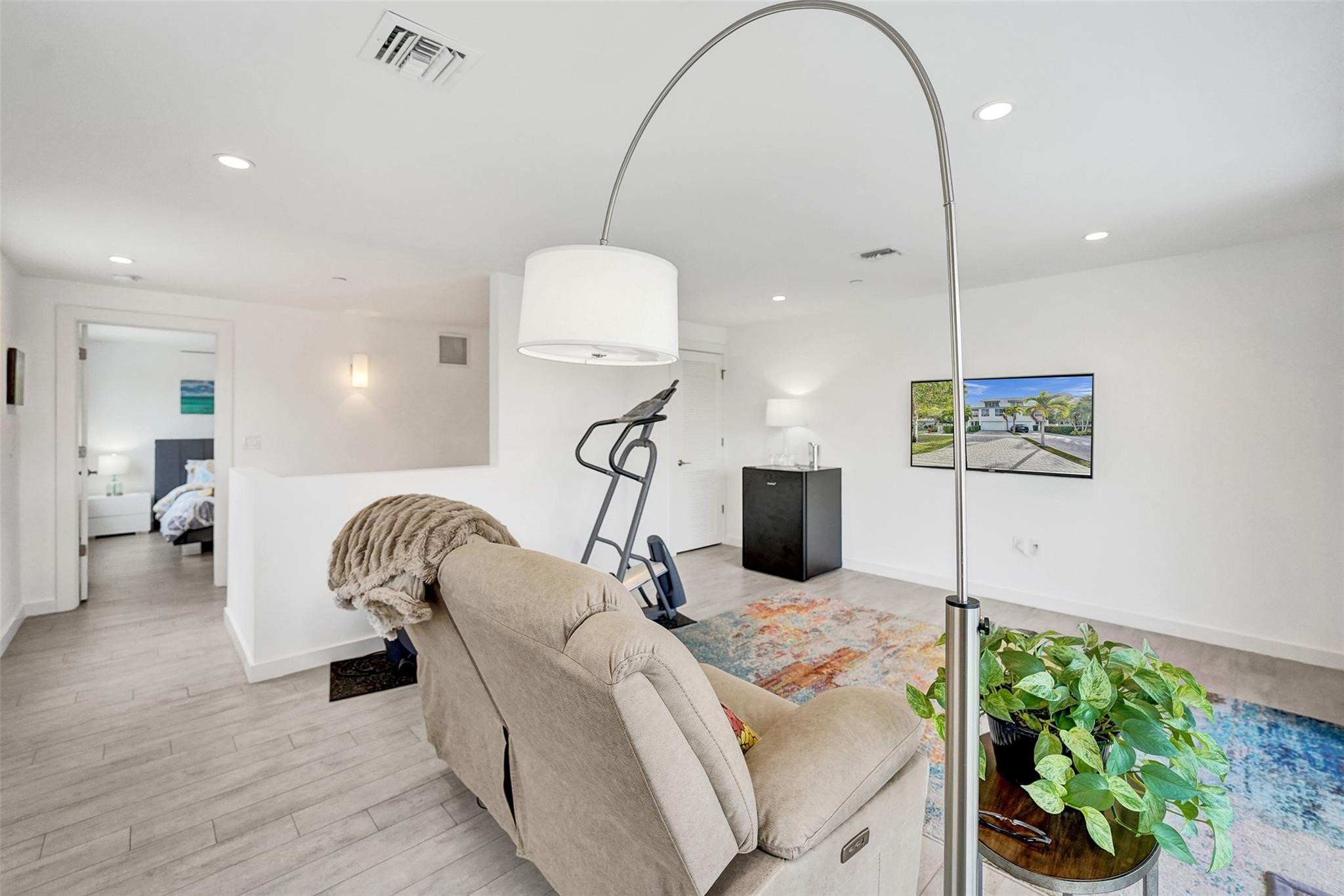 2620 NE 14th Street 2