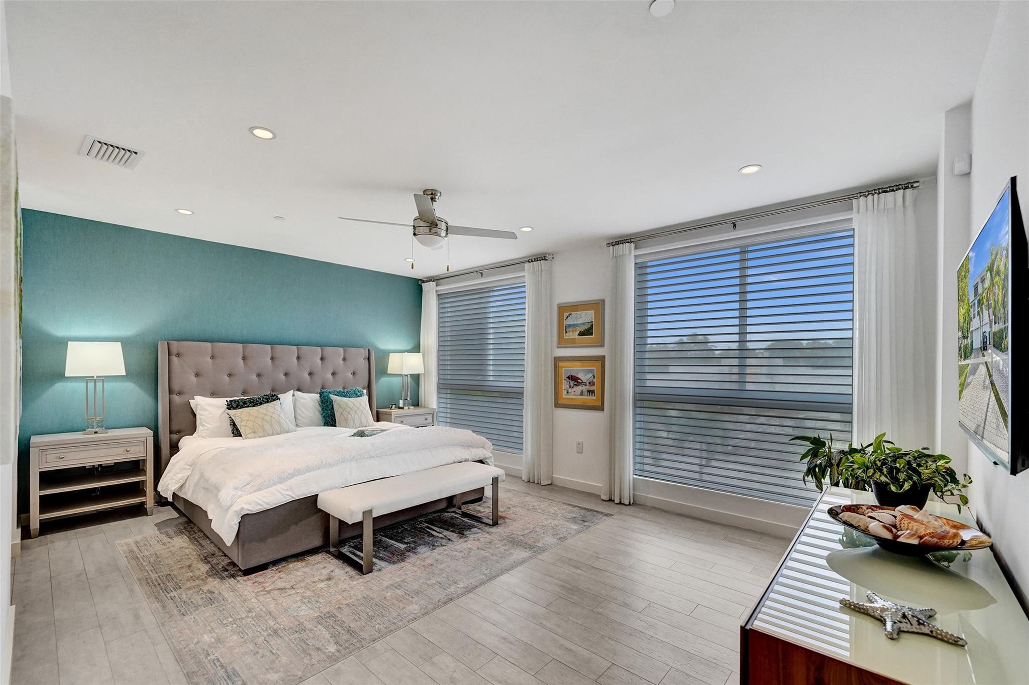 2620 NE 14th Street 2