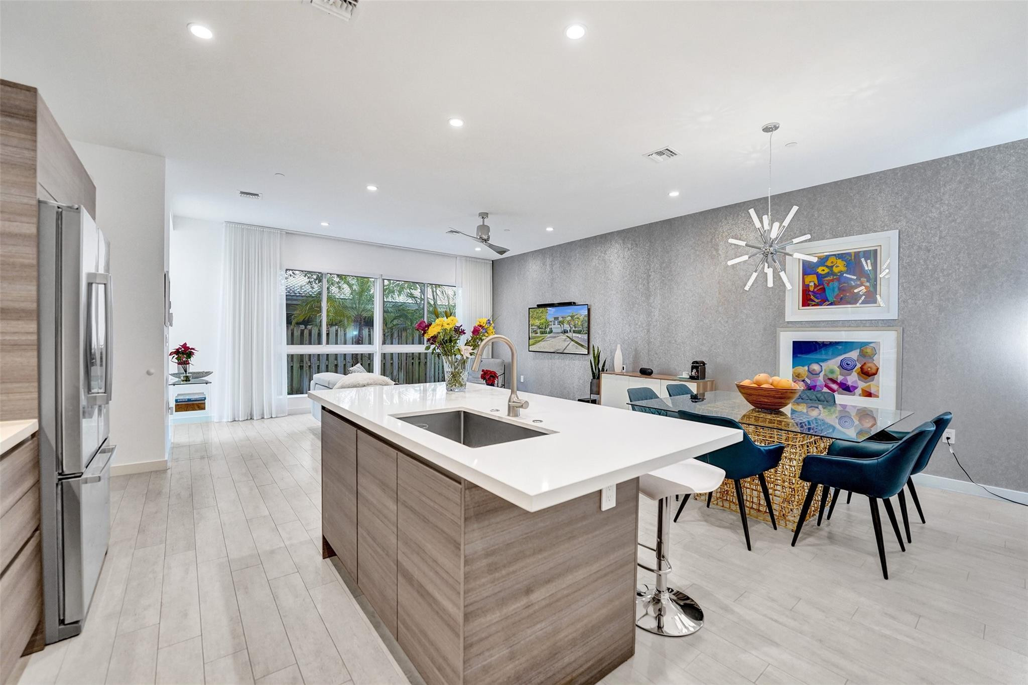 2620 NE 14th Street 2