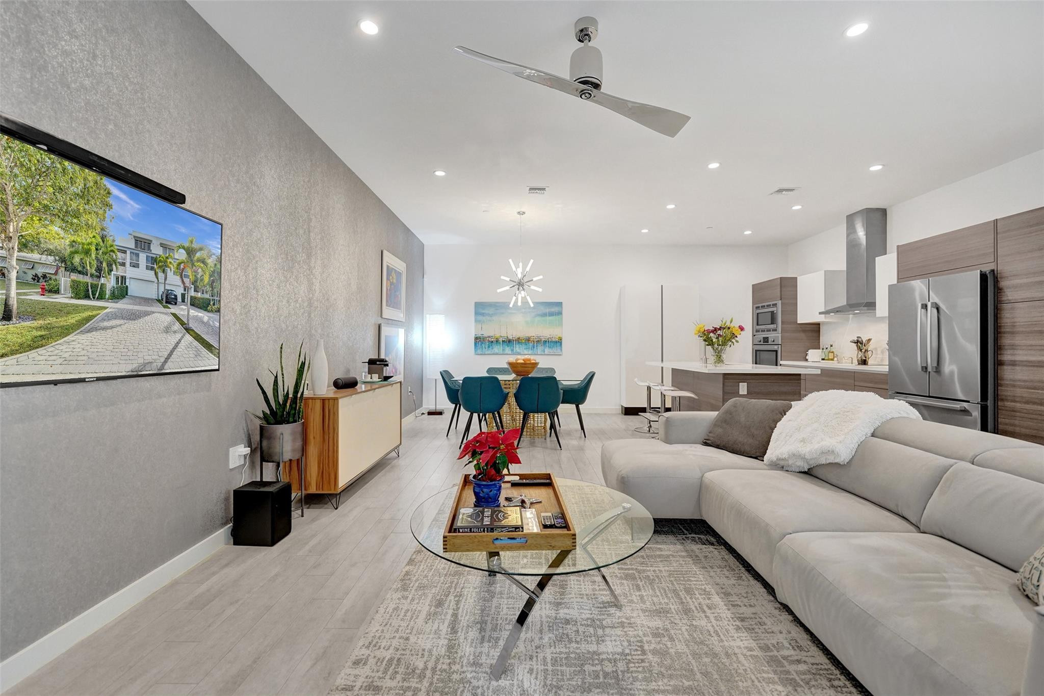 2620 NE 14th Street 2
