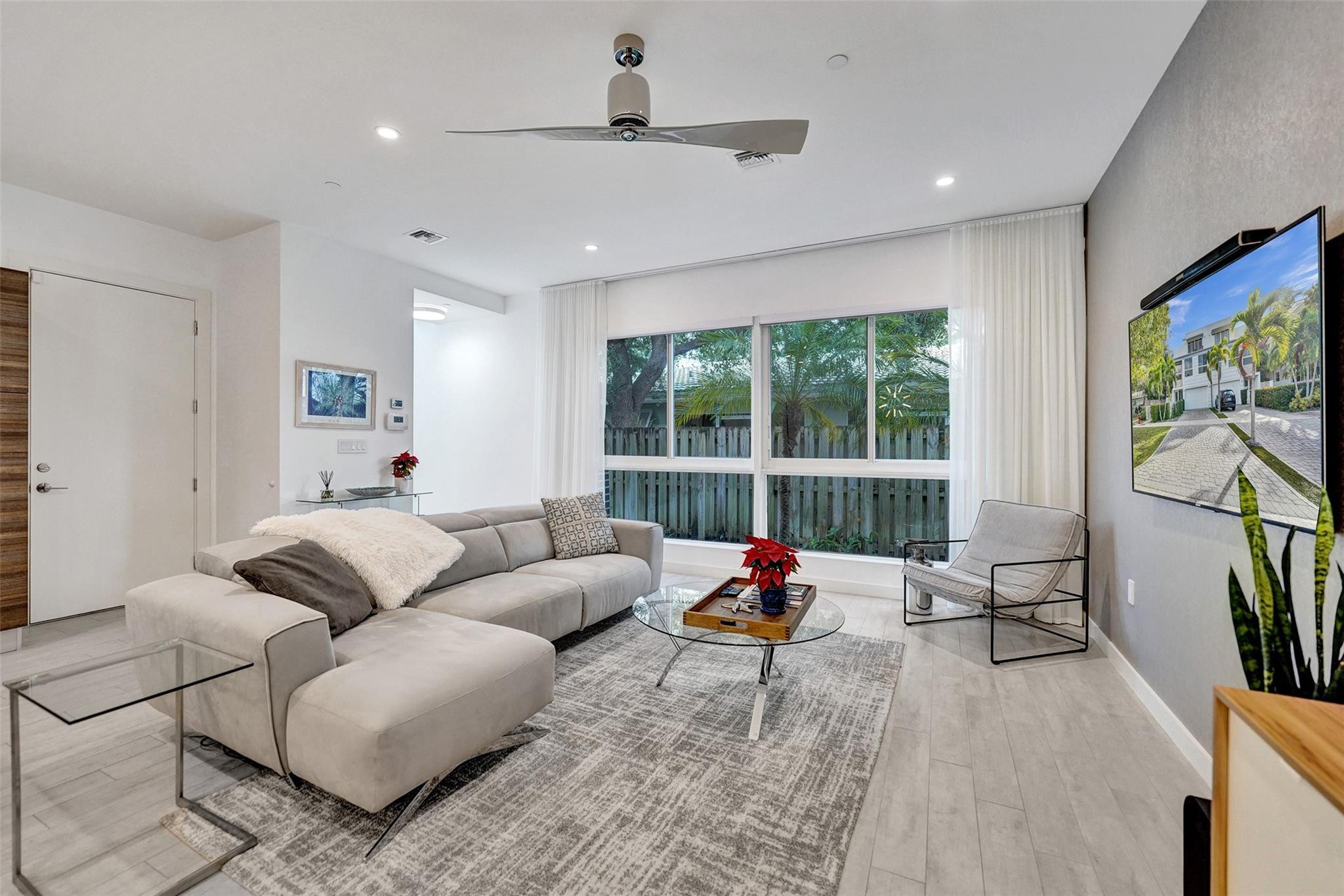 2620 NE 14th Street 2