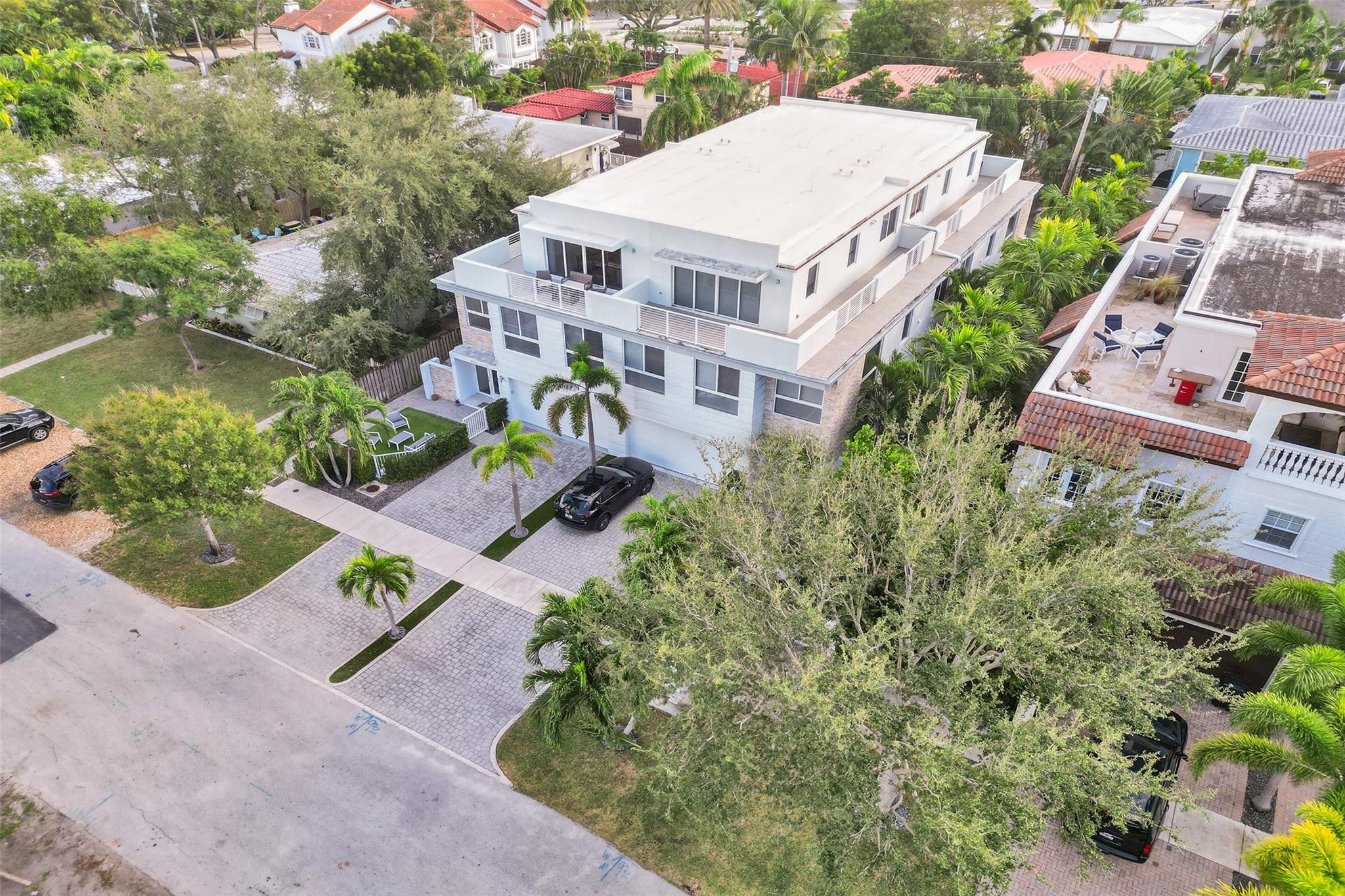 2620 NE 14th Street 2