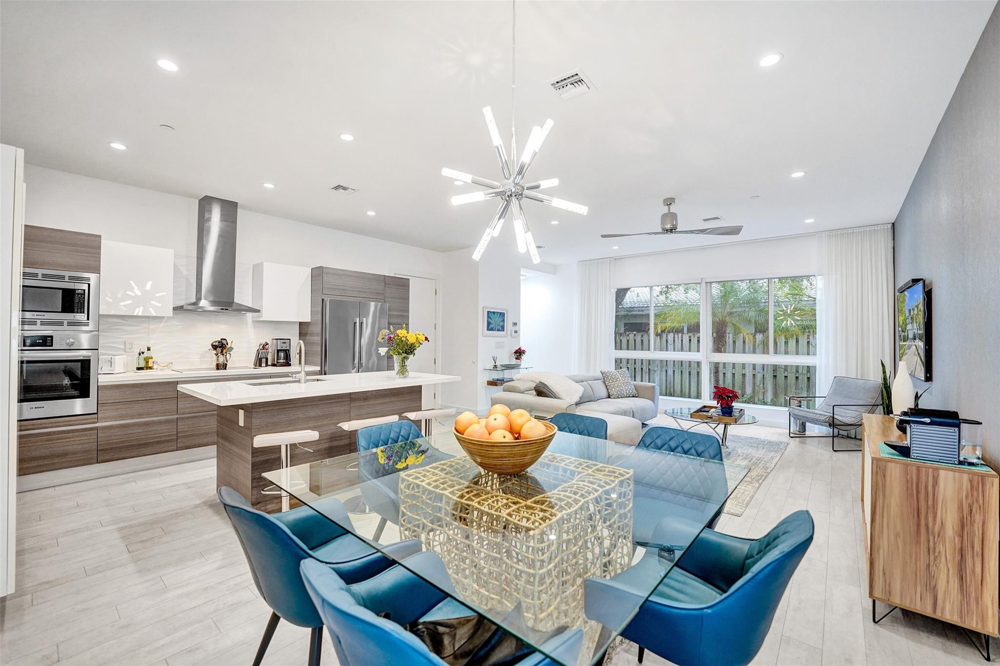 2620 NE 14th Street 2