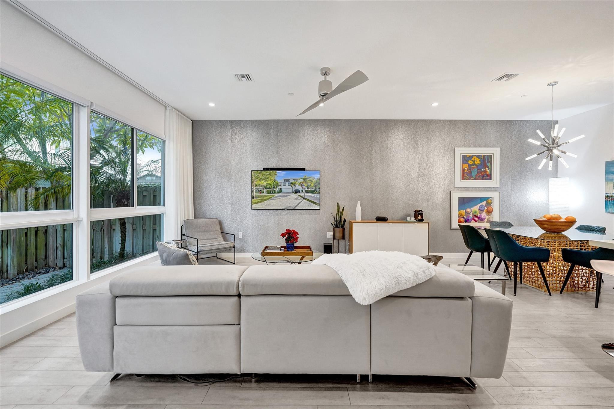 2620 NE 14th Street 2