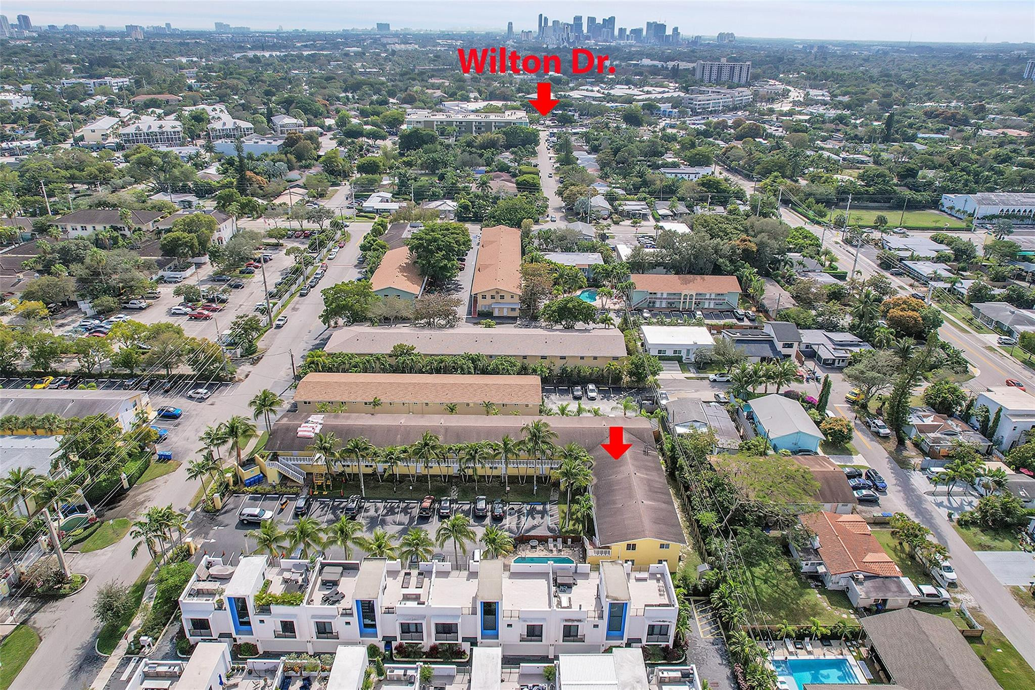 2655 NE 8th Avenue 210