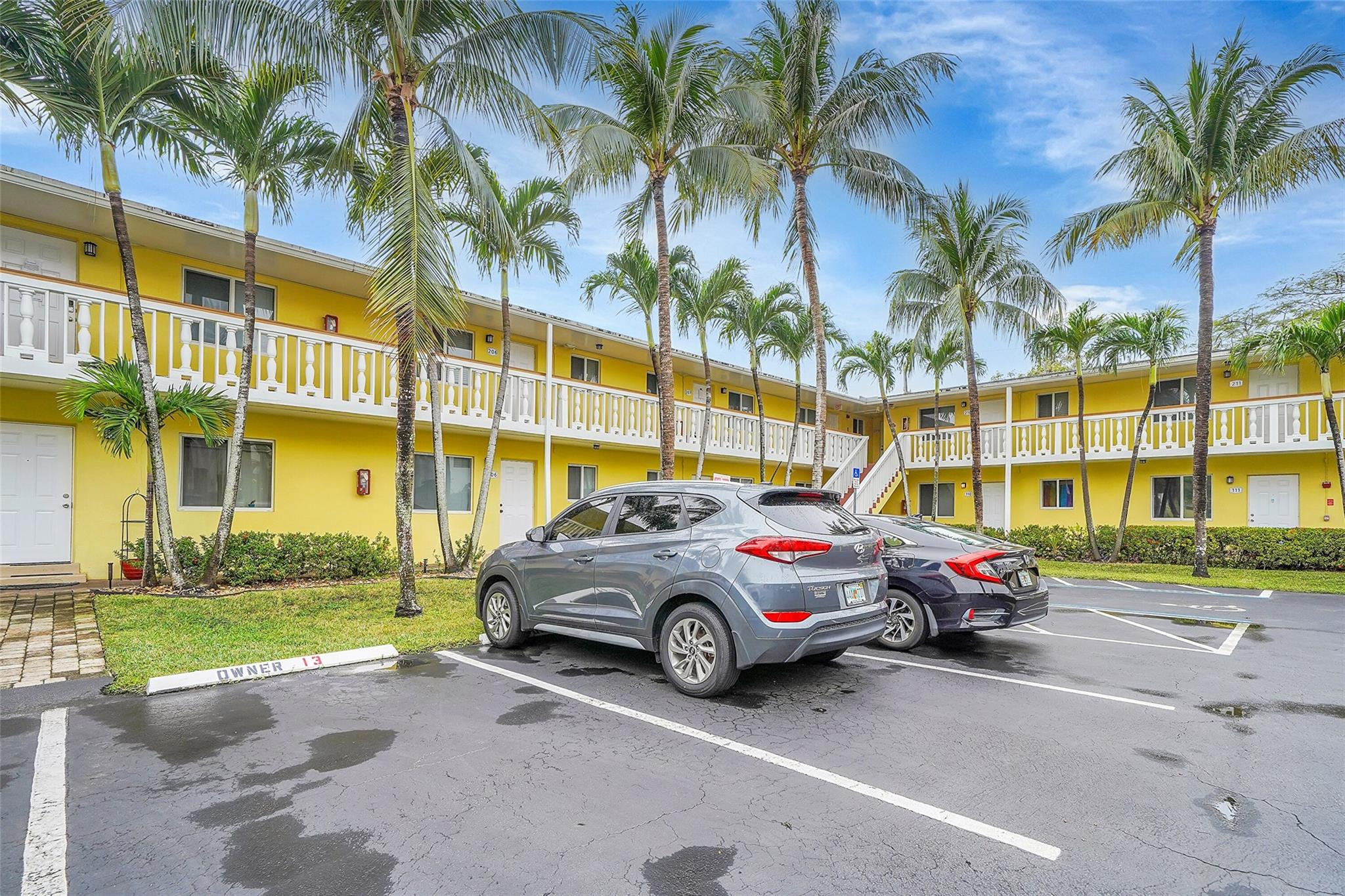 2655 NE 8th Avenue 210