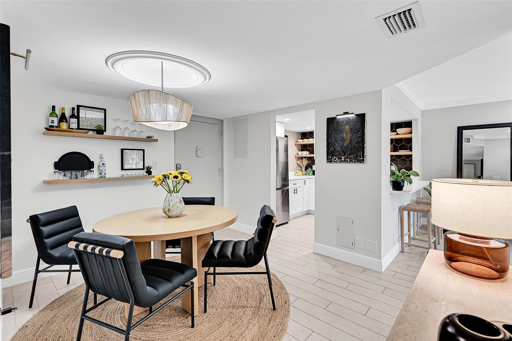 3004 NE 5th Terrace 102-C