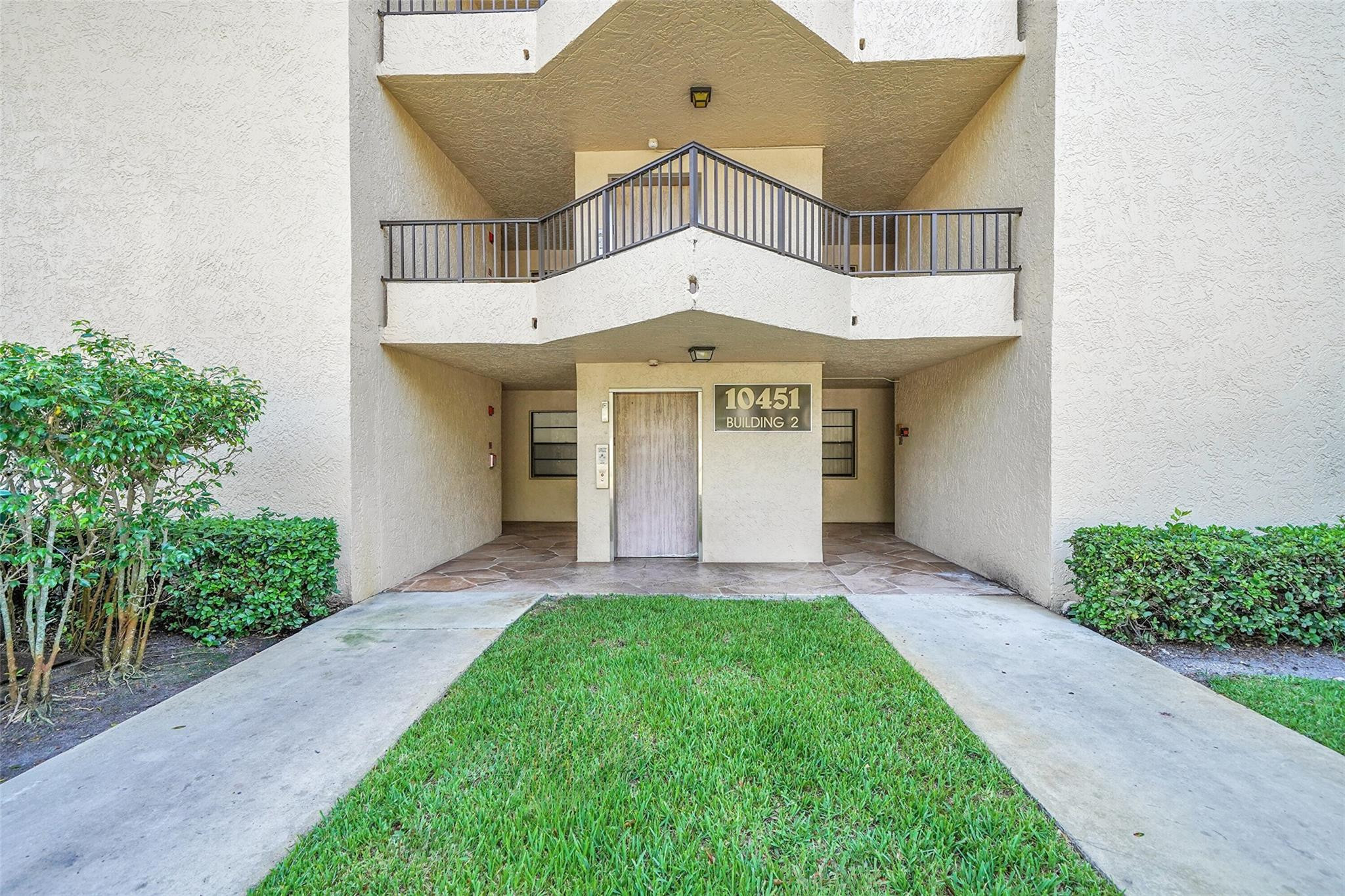 10451 W Broward Boulevard 204