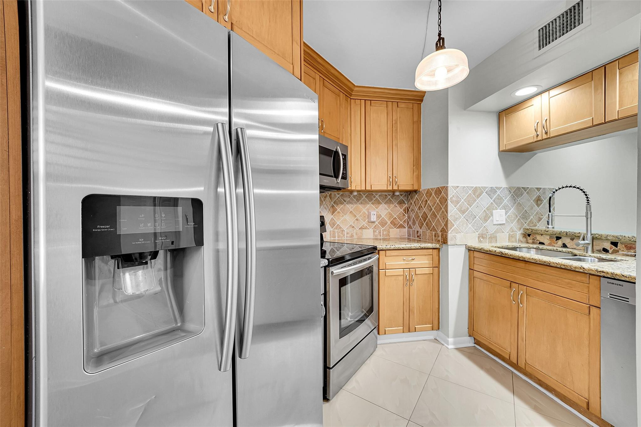 10451 W Broward Boulevard 204