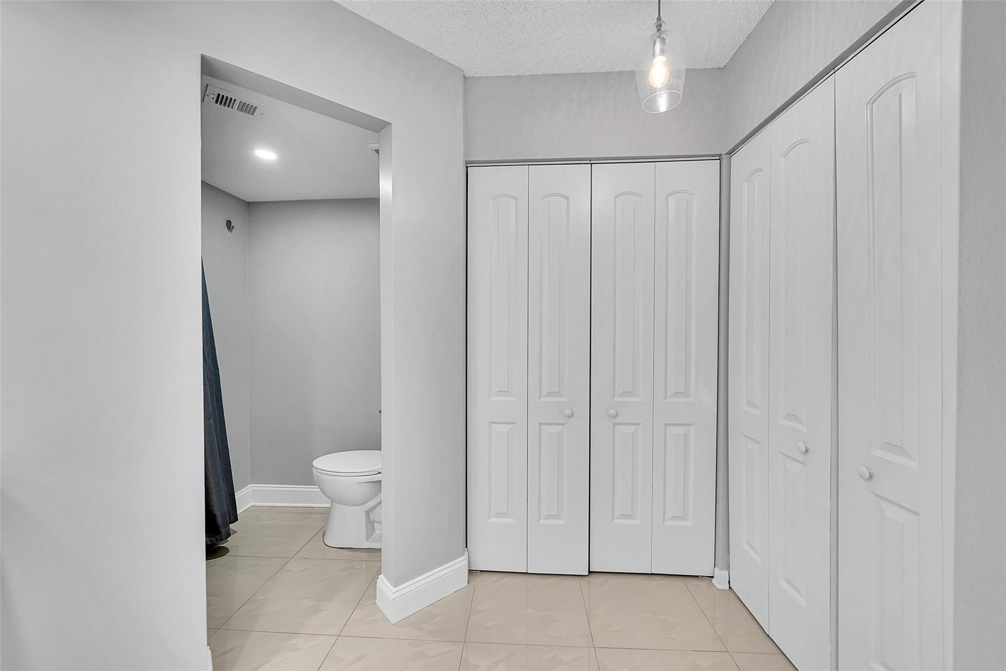 10451 W Broward Boulevard 204