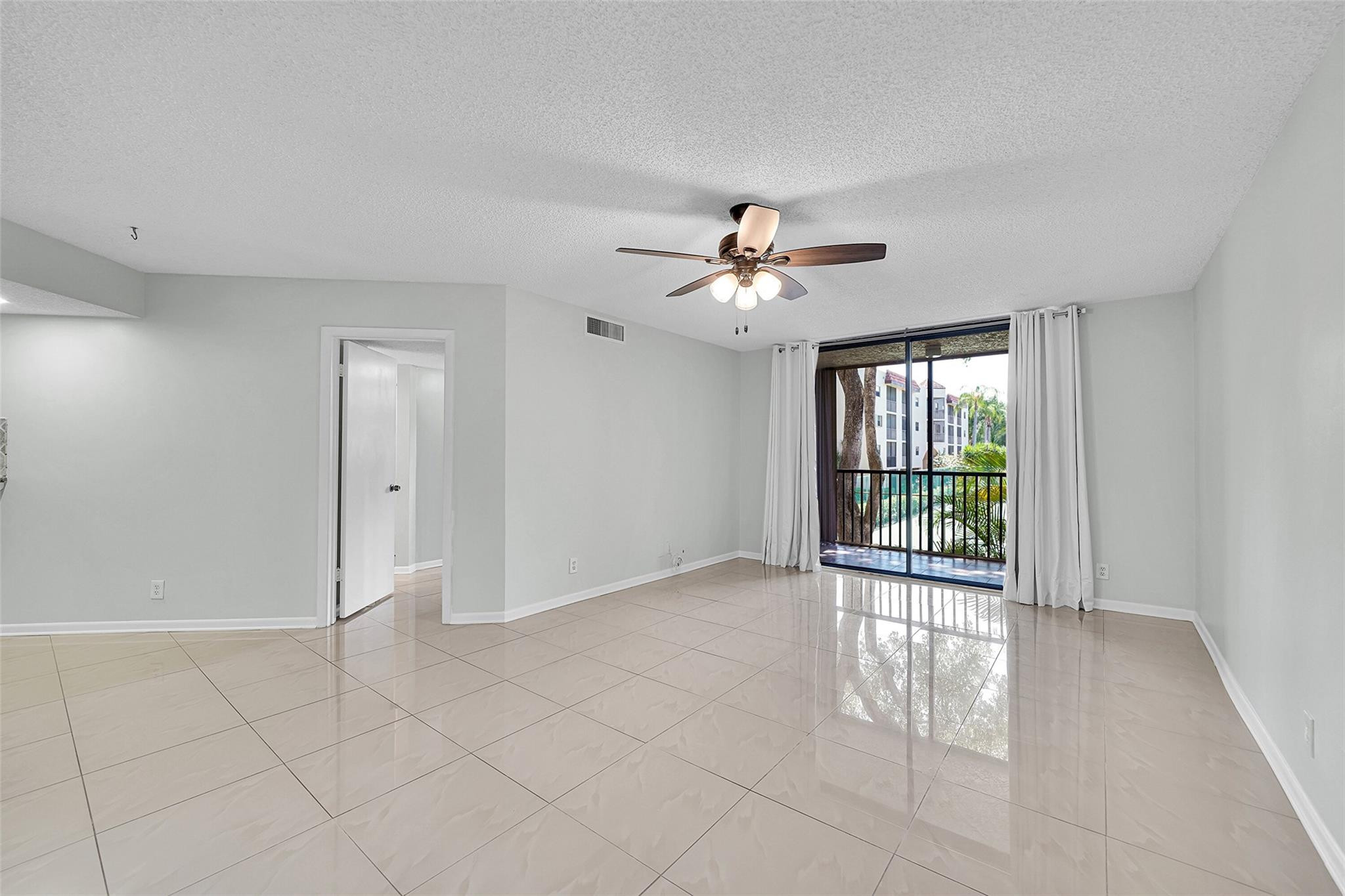 10451 W Broward Boulevard 204