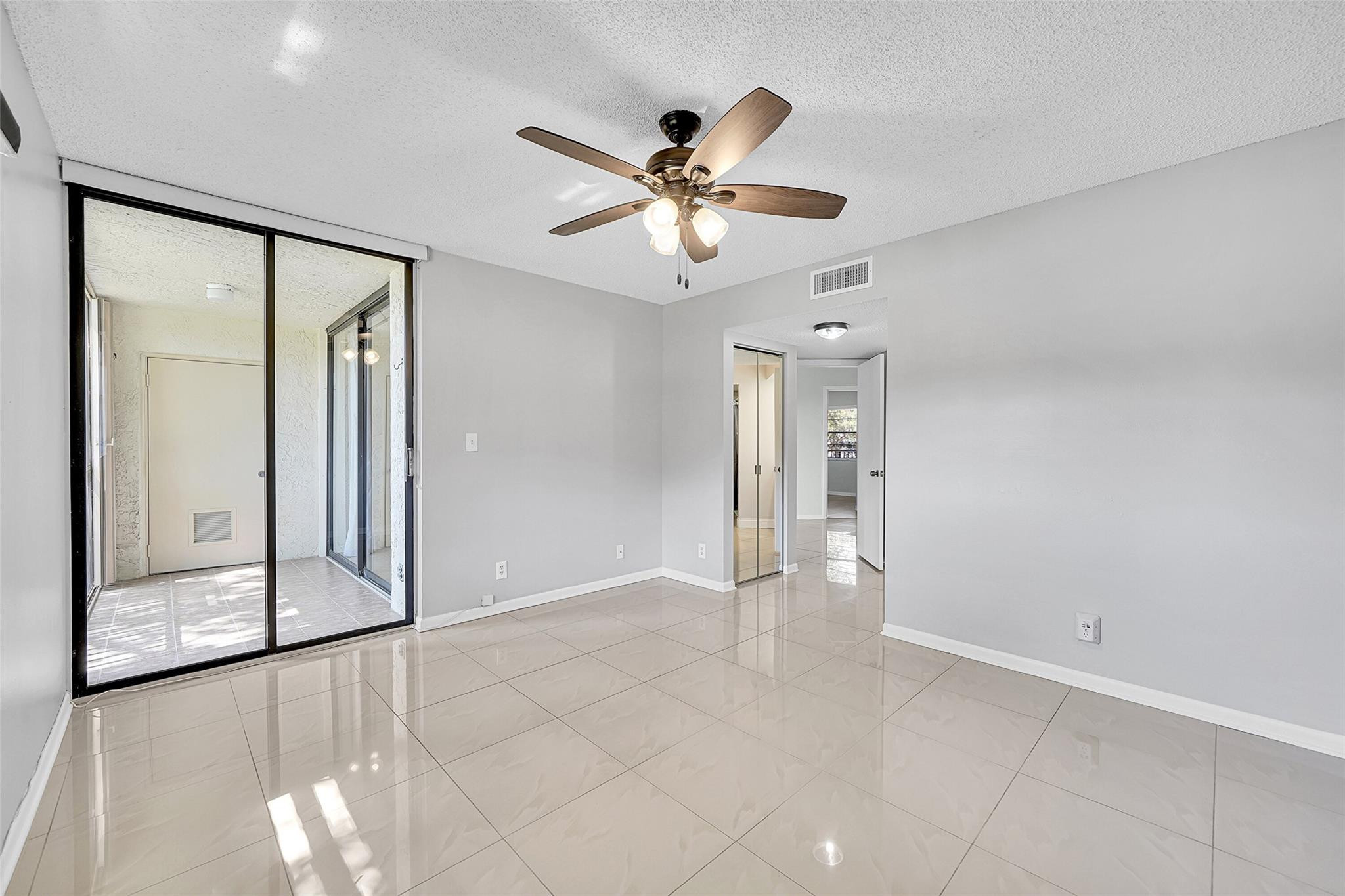 10451 W Broward Boulevard 204