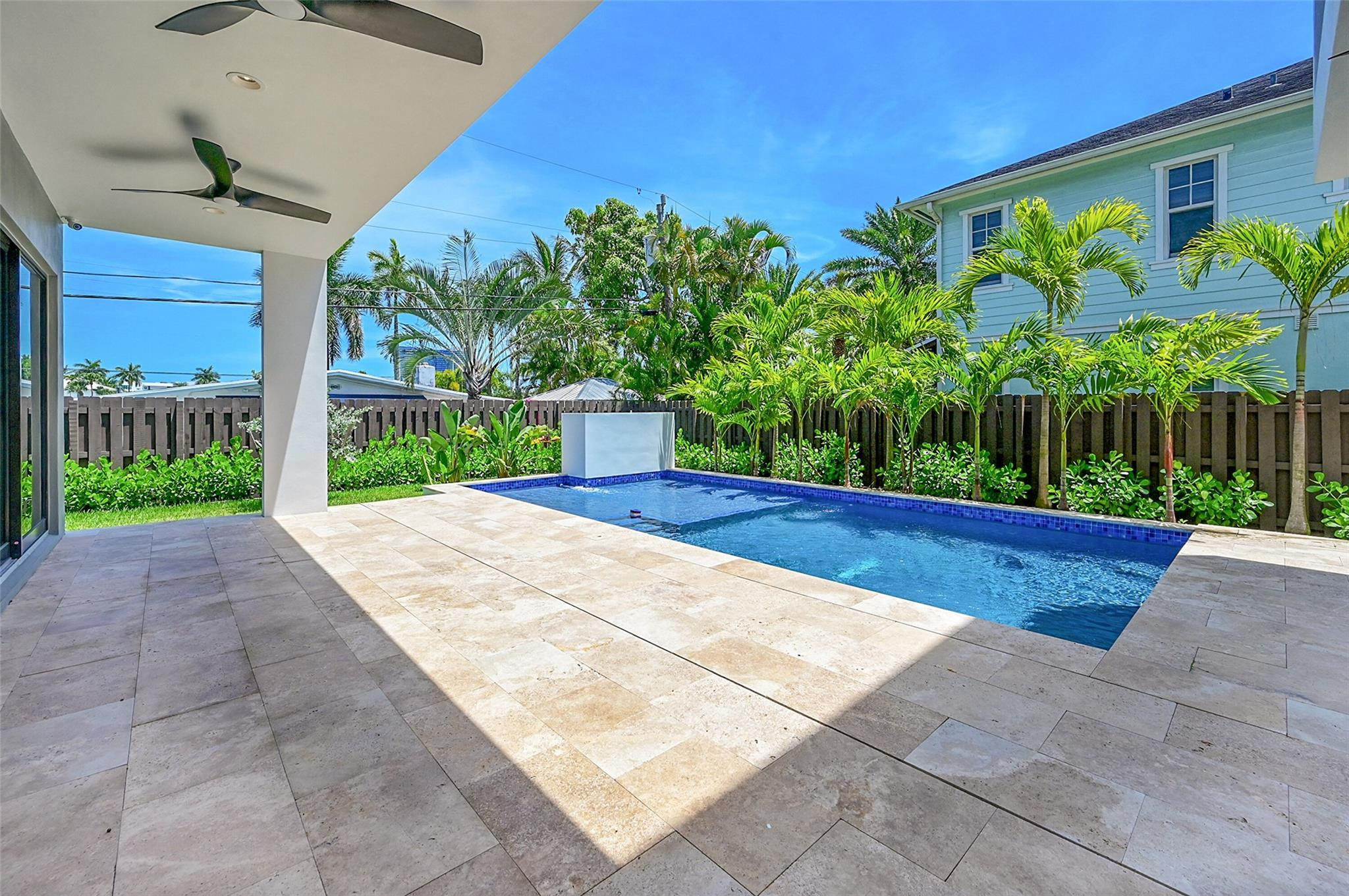 1318 SE 13th Terrace