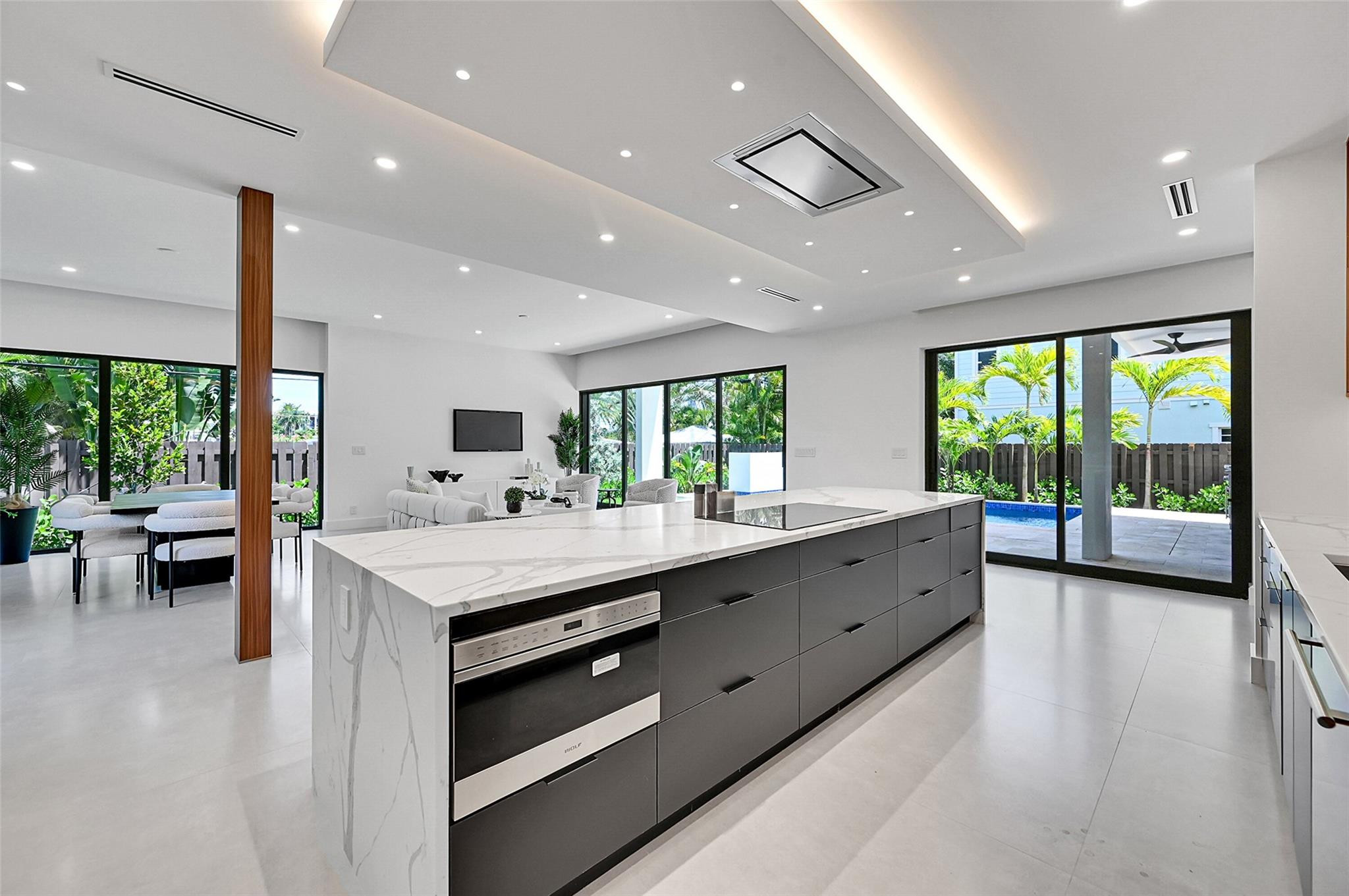 1318 SE 13th Terrace