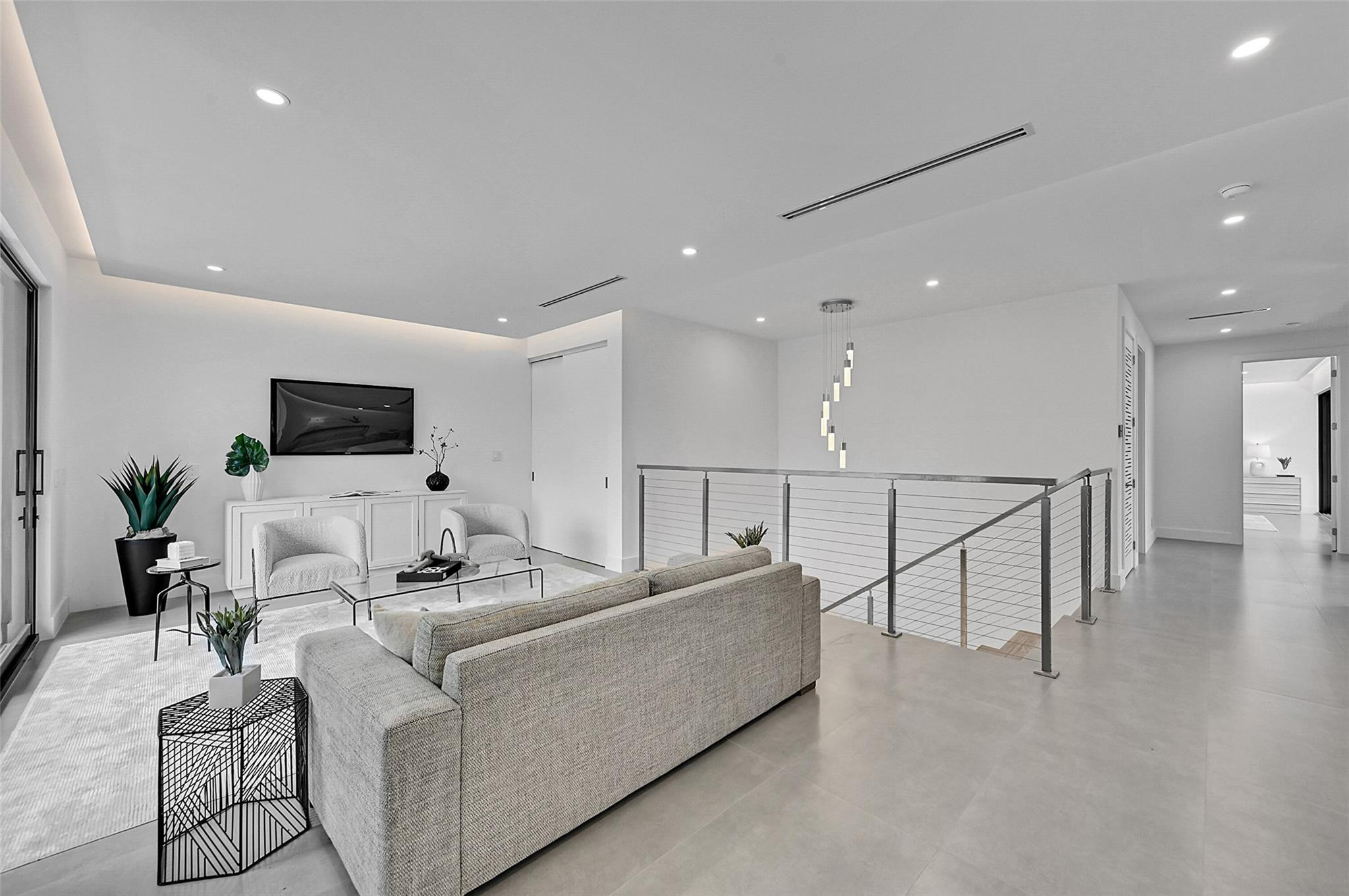 1318 SE 13th Terrace
