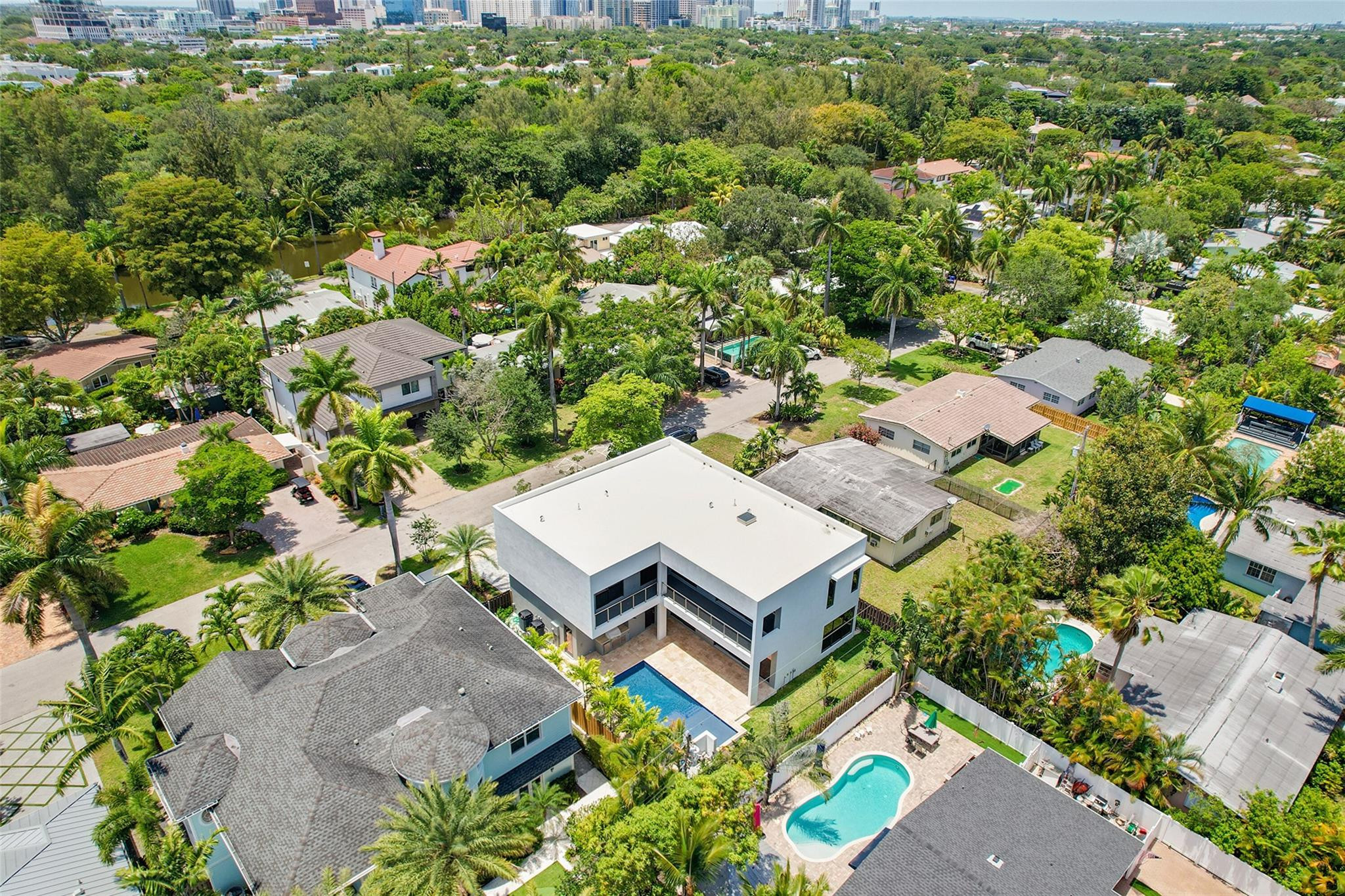1318 SE 13th Terrace