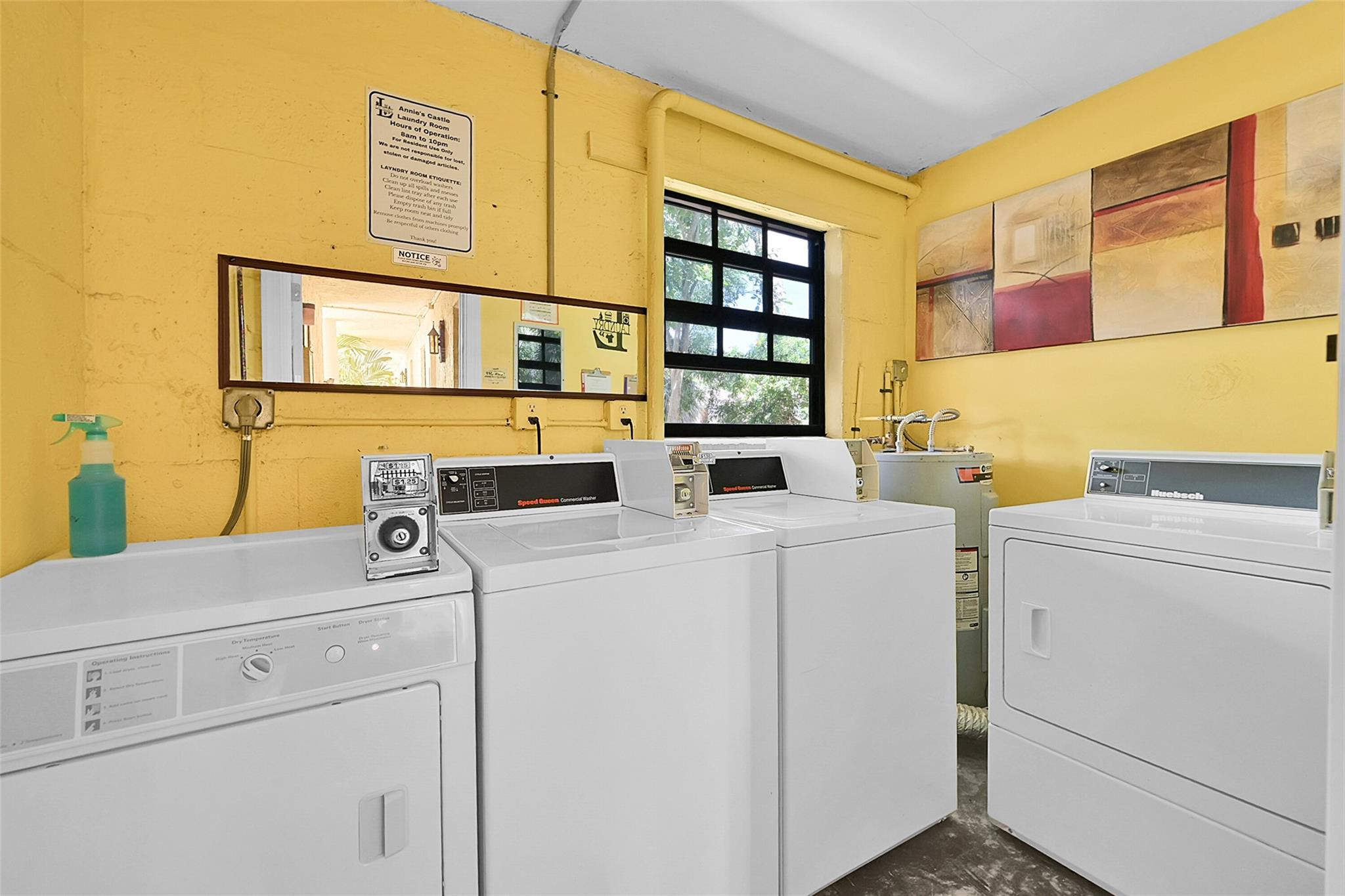 905 NE 28th Street 202