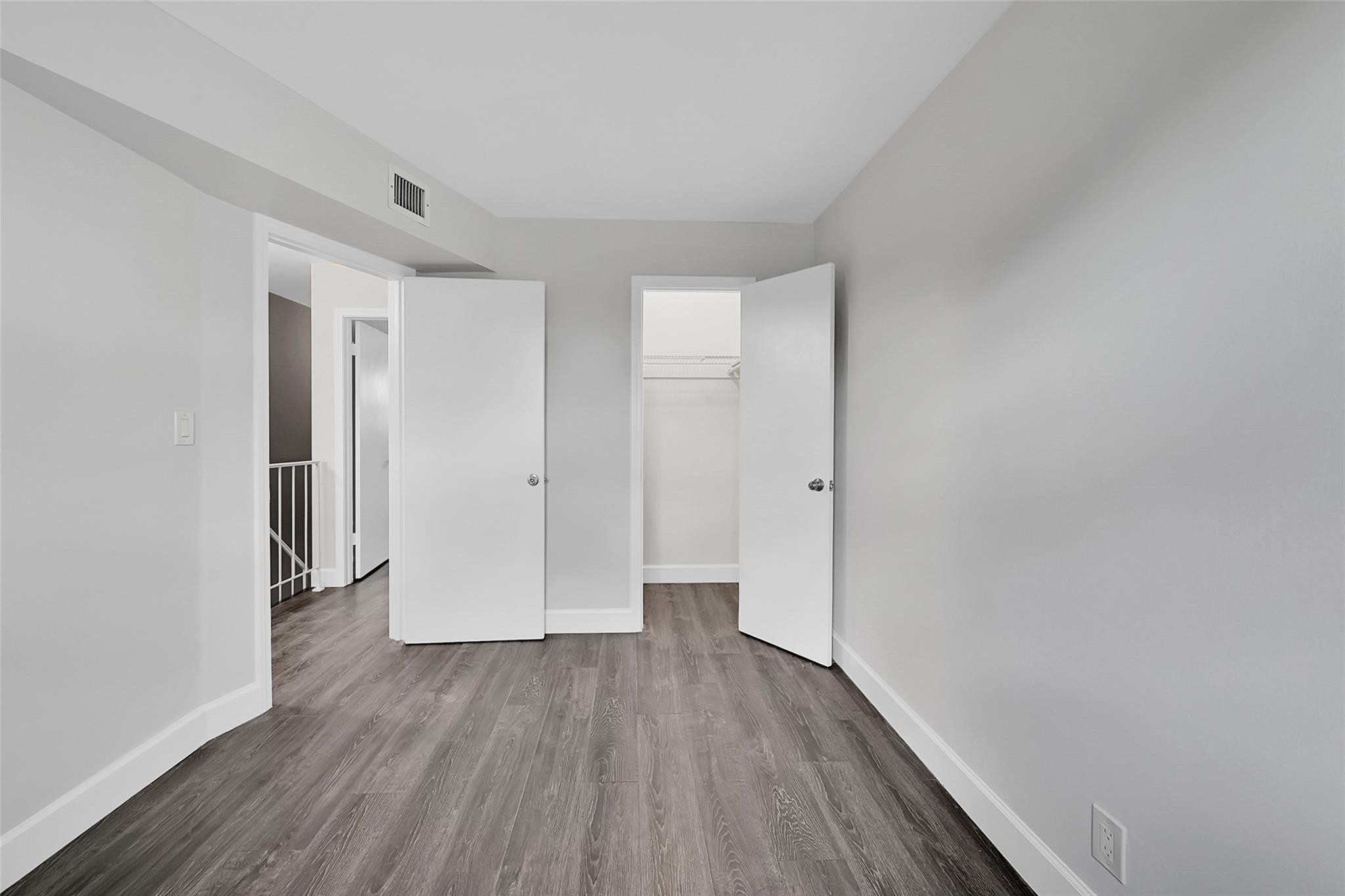905 NE 28th Street 202